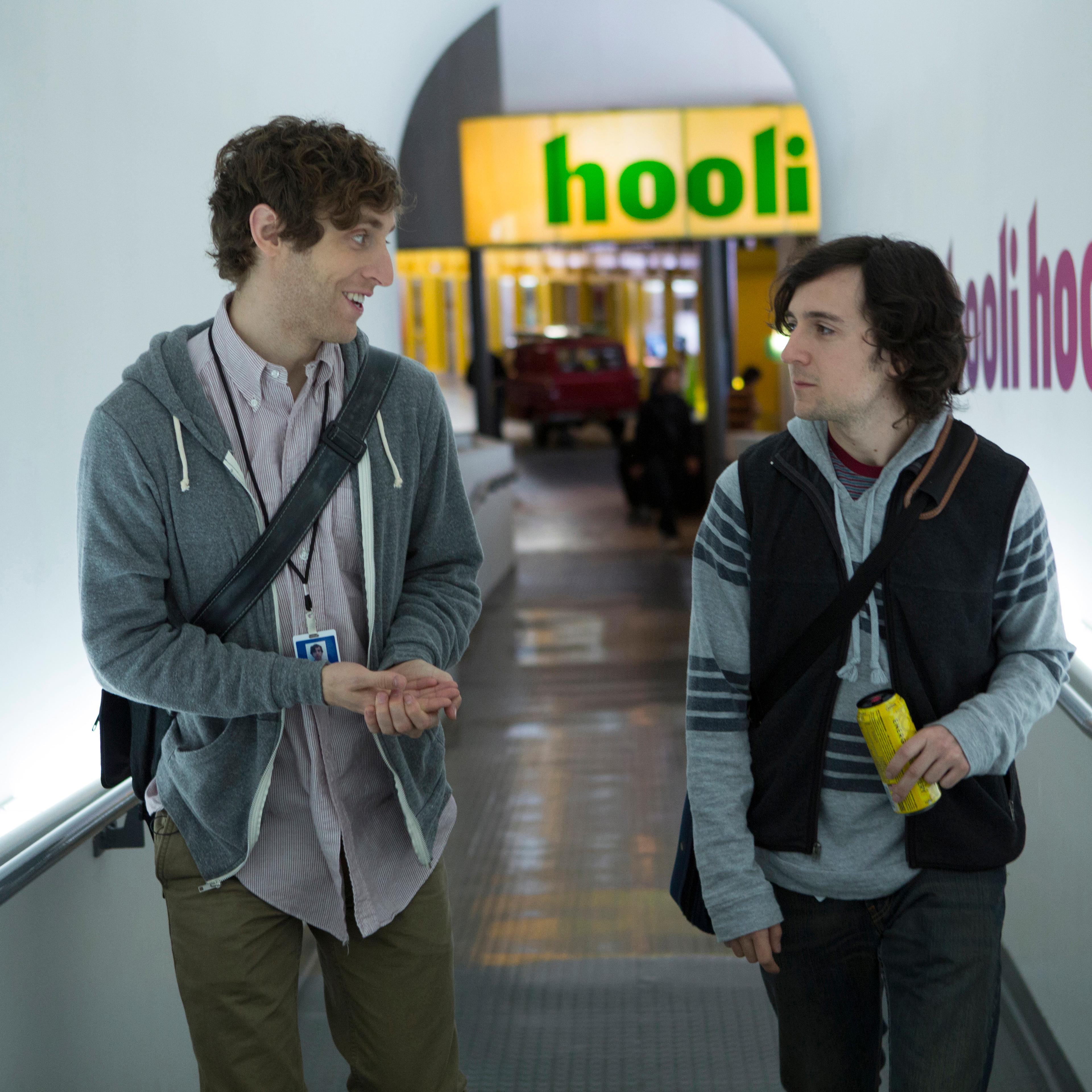 Middleditch and Brener in the pilot of Silicon Valley.
