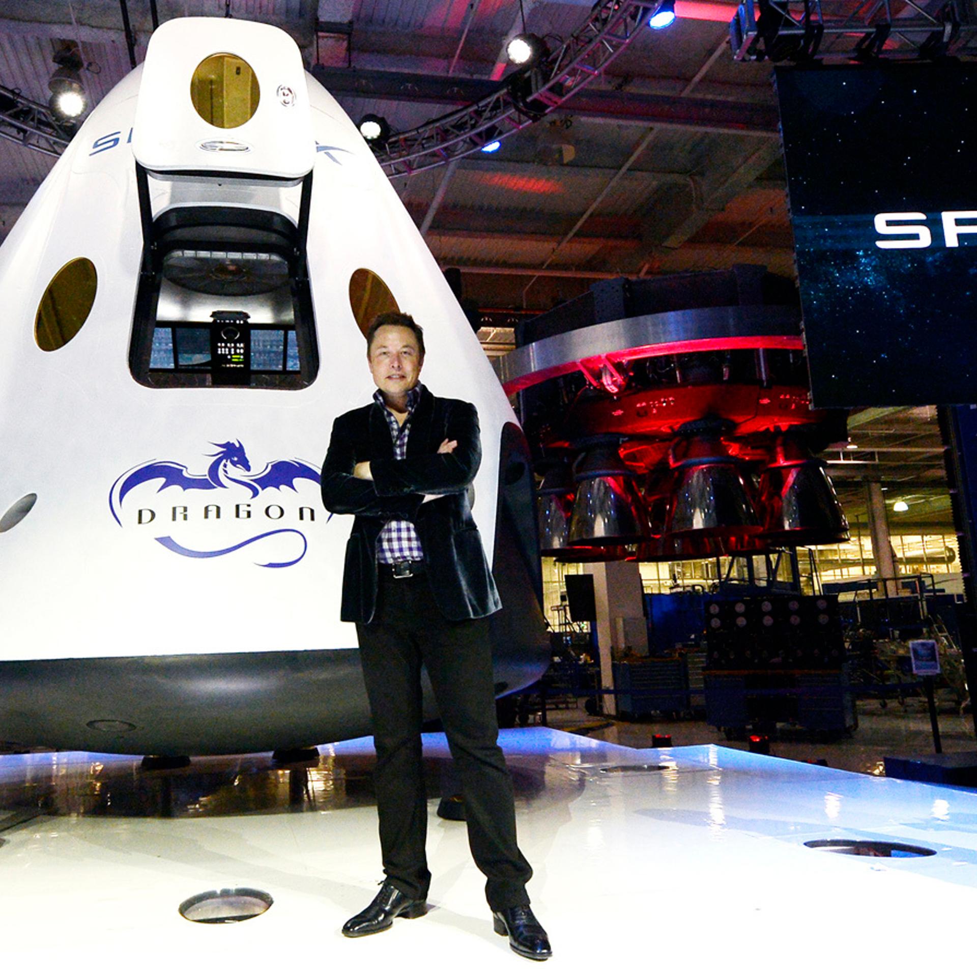 SpaceX CEO Elon Musk Unveils Company's New Manned Spacecraft, The Dragon V2