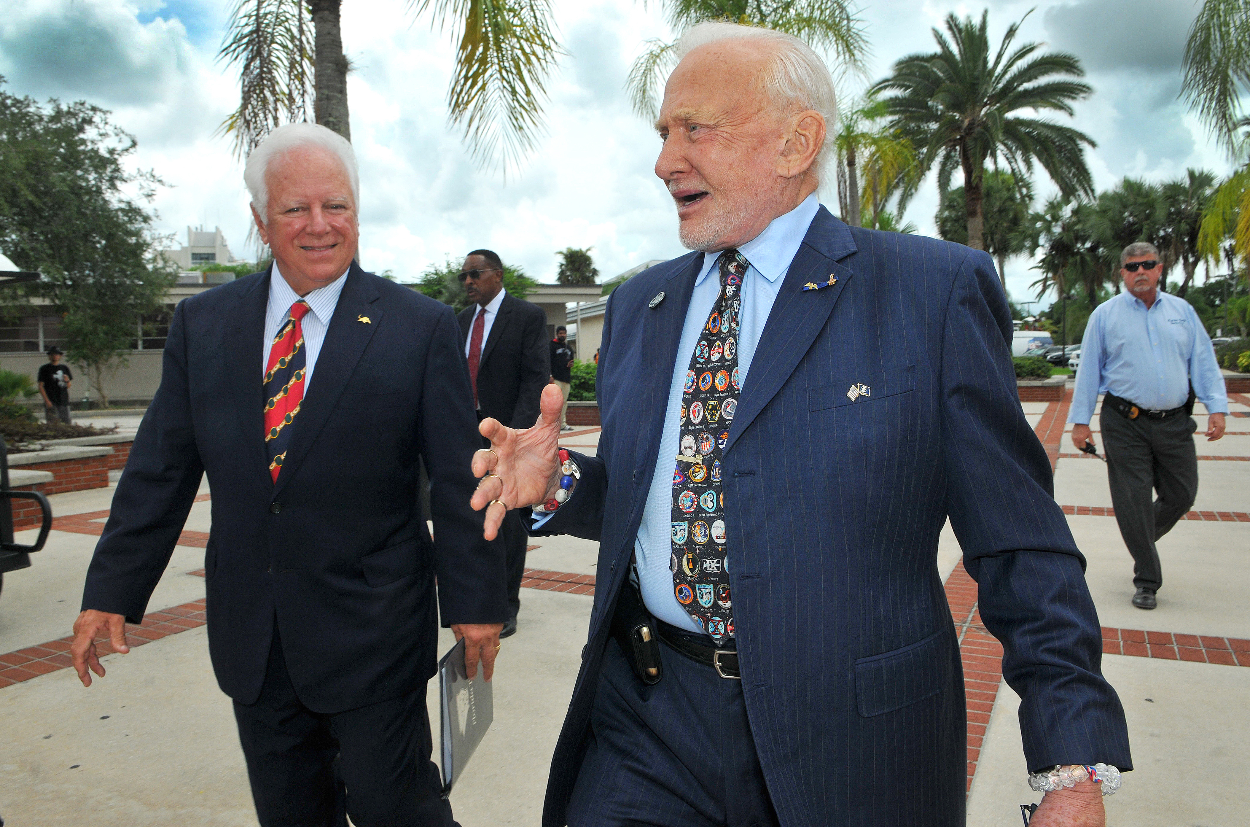 buzz aldrin space institute