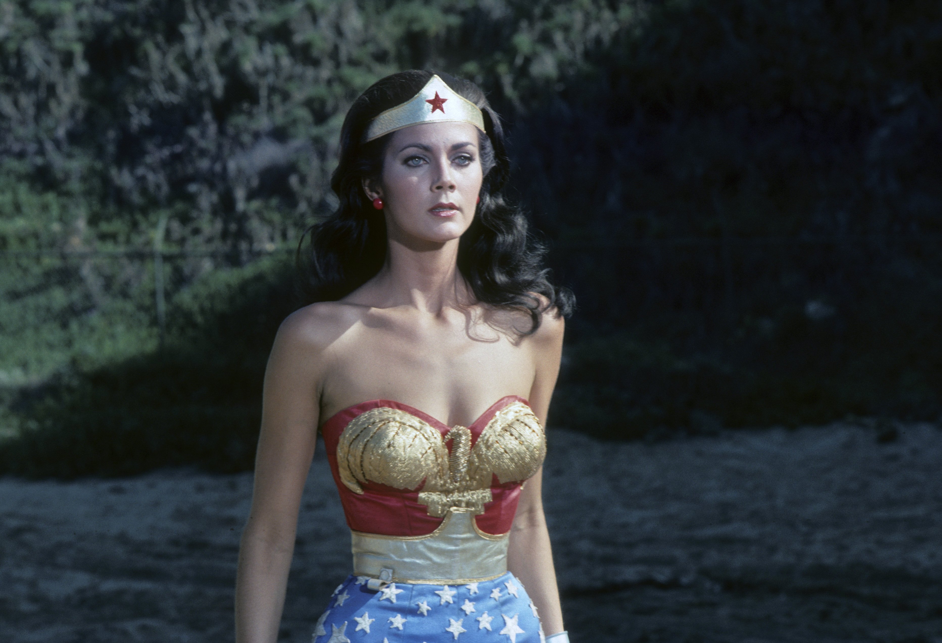 LYNDA CARTER