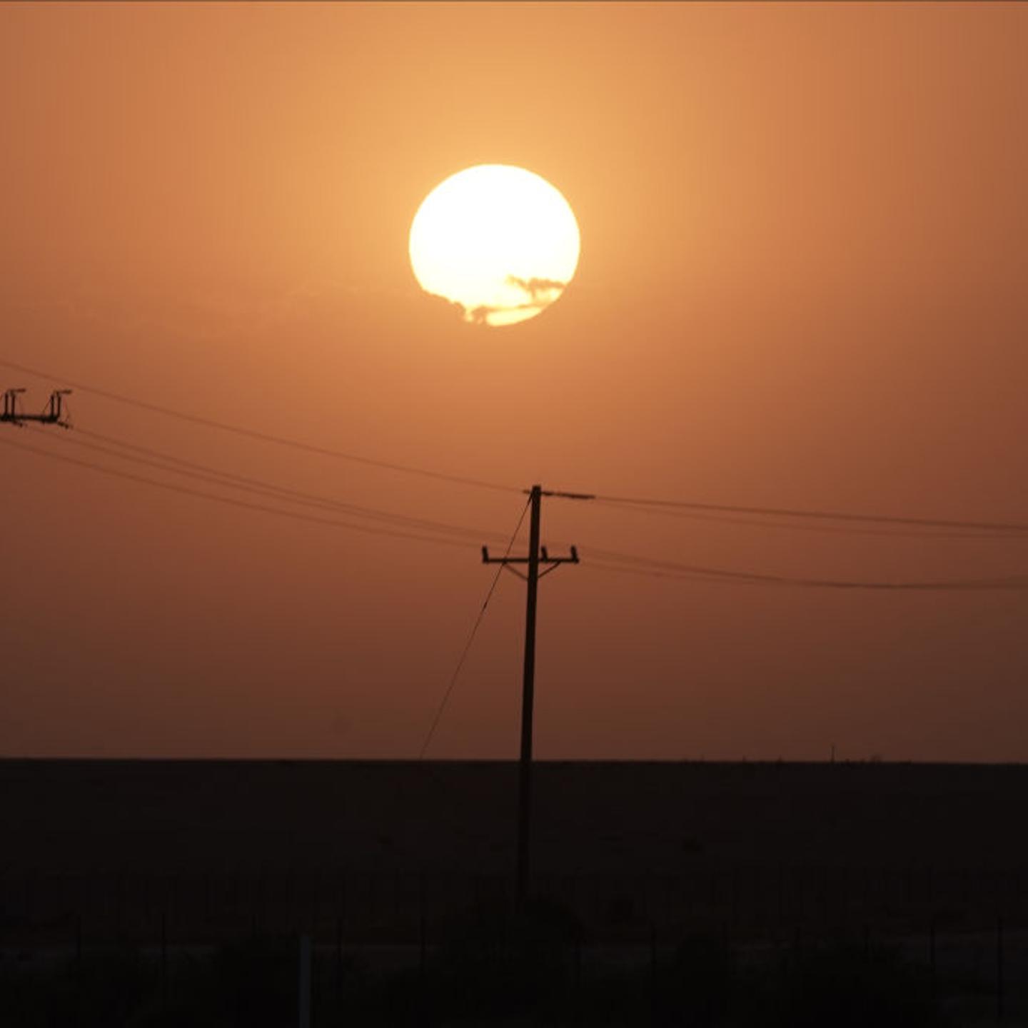 Millions of Californians Seen Going Dark As Heat Tests Grid