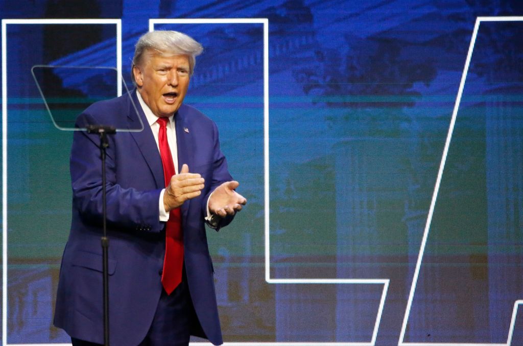 US-POLITICS-GUNS-NRA-CONVENTION