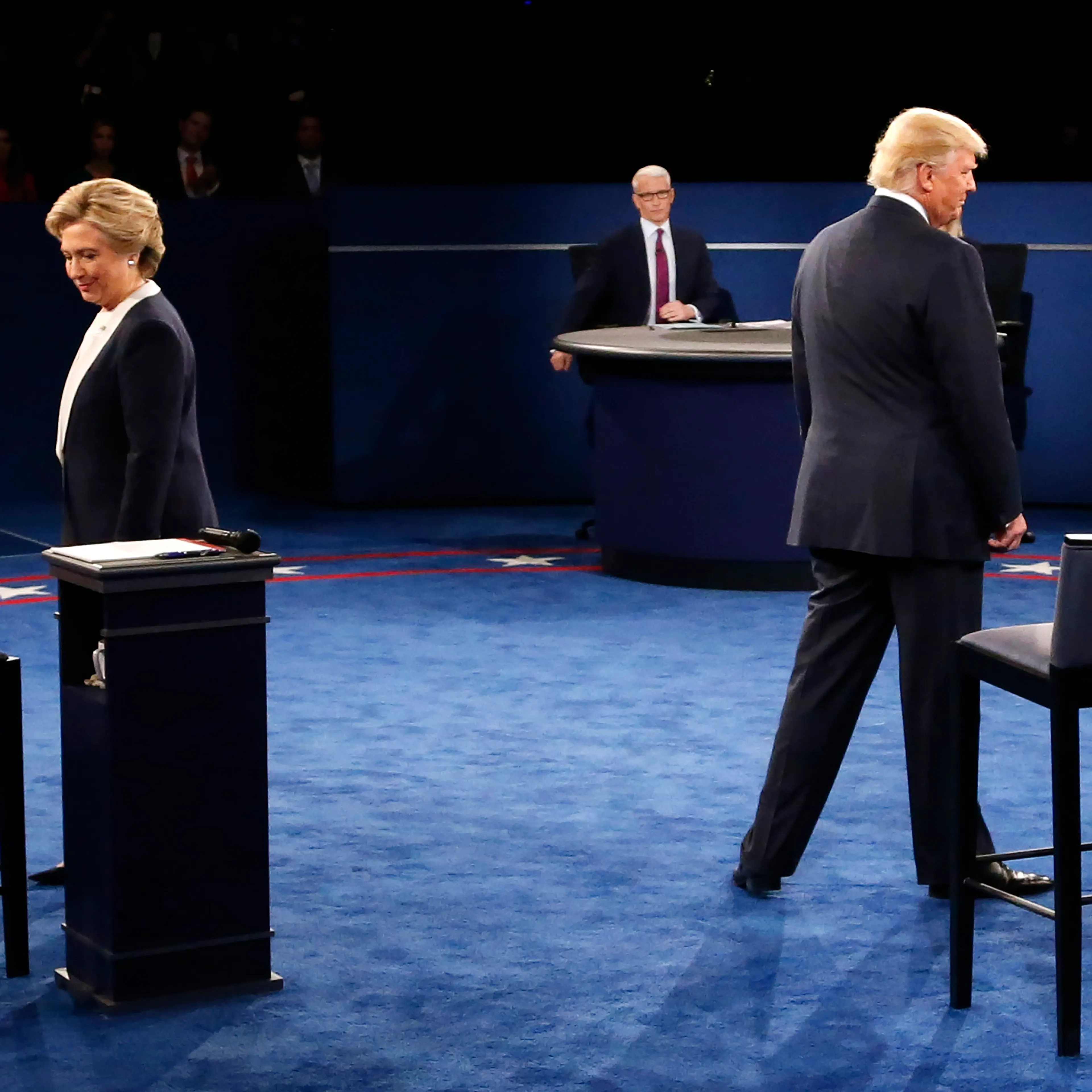 TOPSHOT-US-VOTE-DEBATE