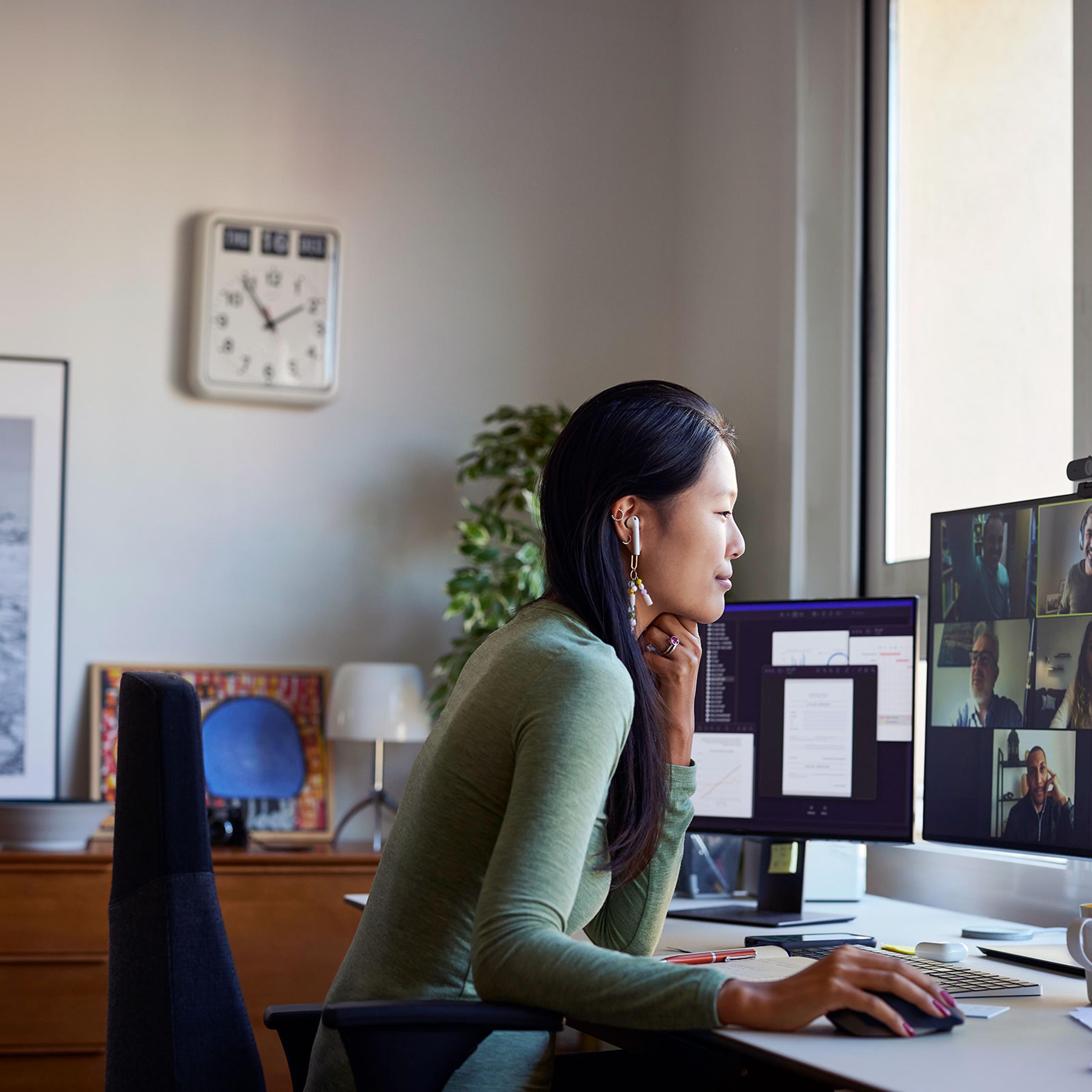 In the new global landscape of working from home, some cities are serious about attracting the remote workforce.