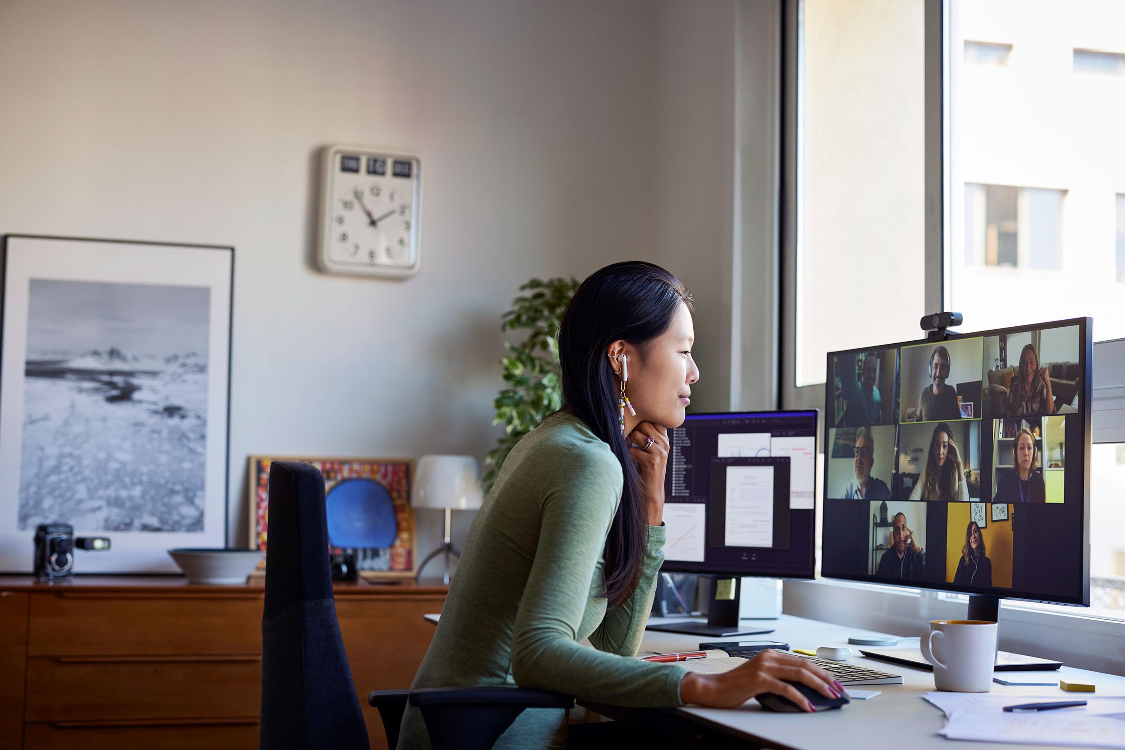 In the new global landscape of working from home, some cities are serious about attracting the remote workforce.