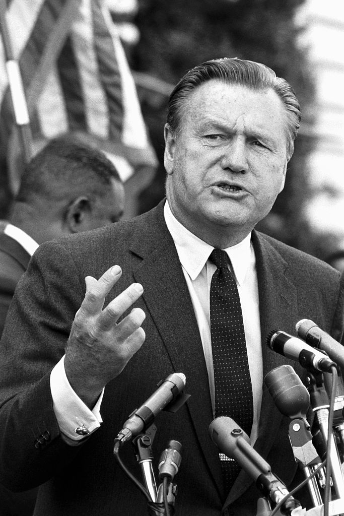 Nelson Rockefeller Speaks to Civil Rights Supporters