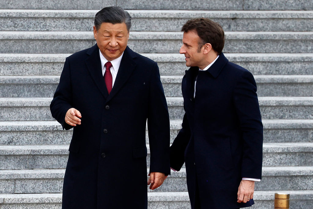 TOPSHOT-CHINA-FRANCE-DIPLOMACY