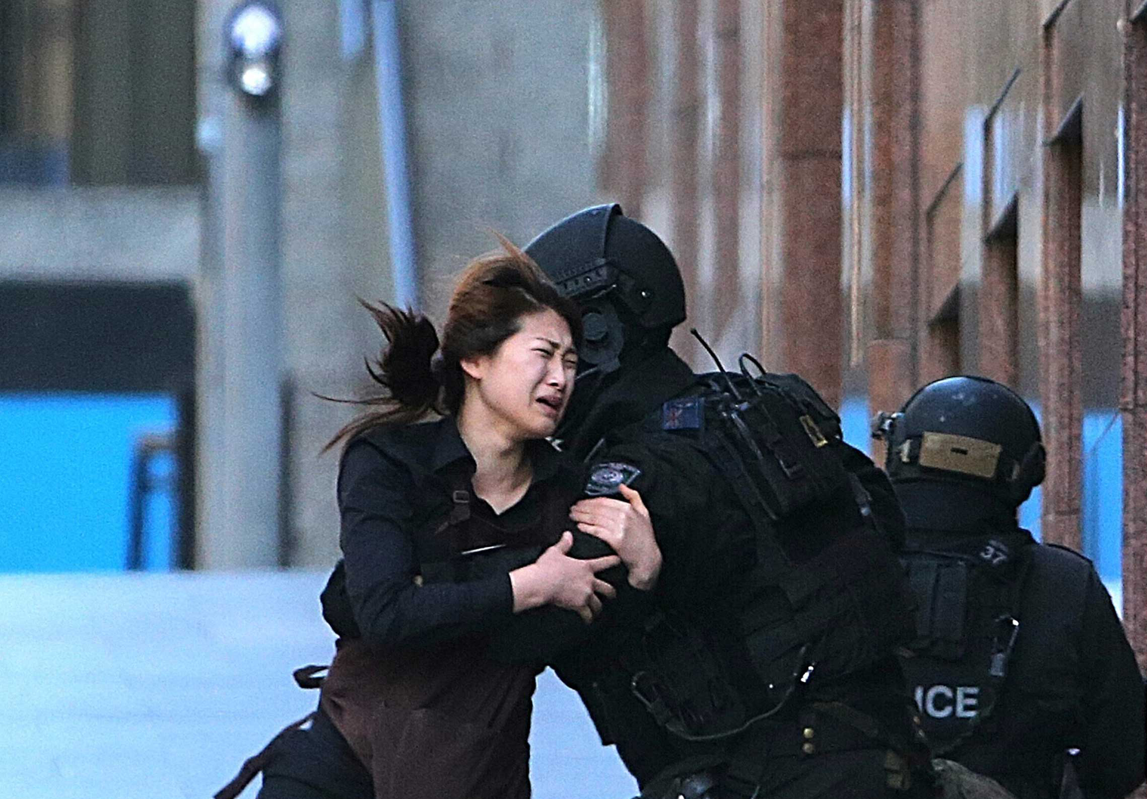 APTOPIX Australia Police Operation