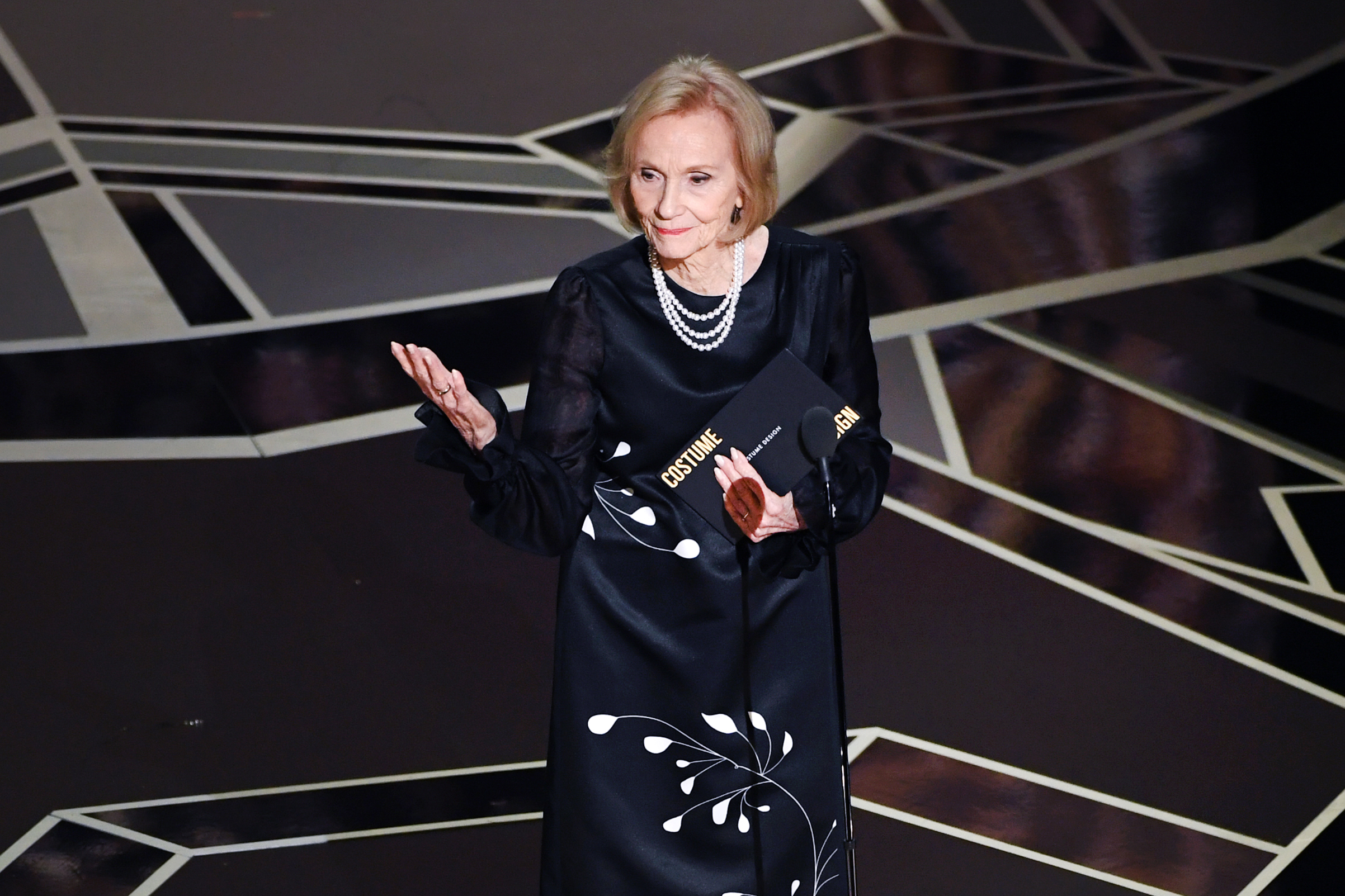 Eva Marie Saint presenter 90th Annual Academy Awards - Show