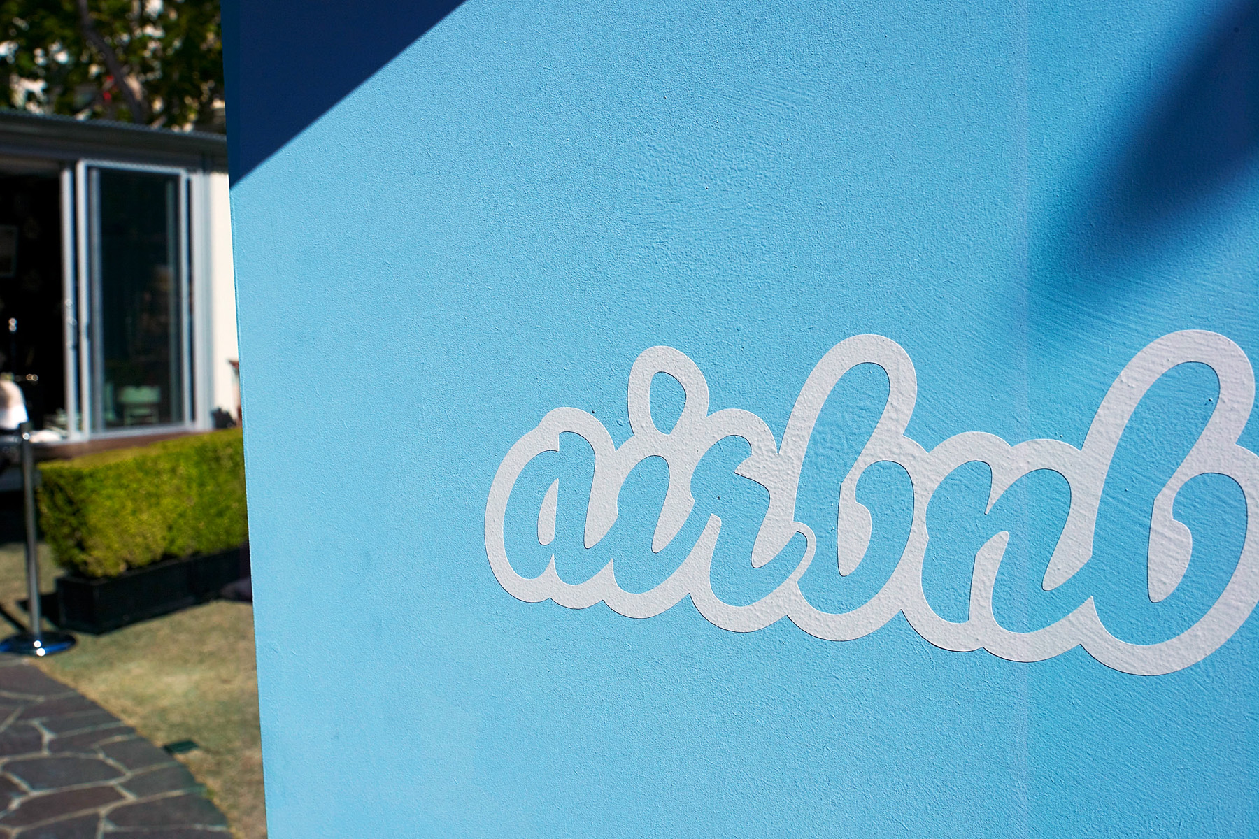 airbnb