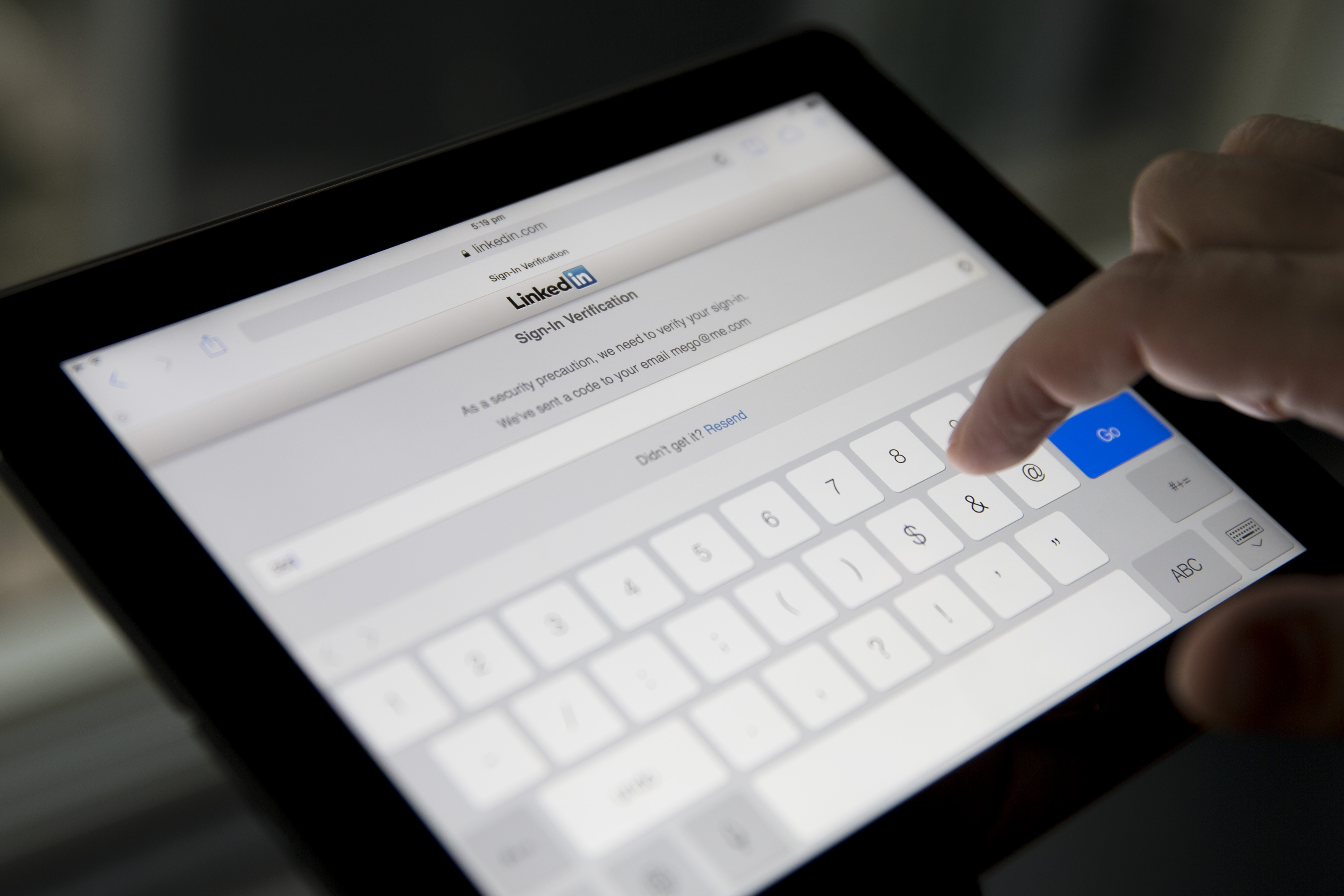LinkedIn Corp. Expands in China With Local Site Limiting Content