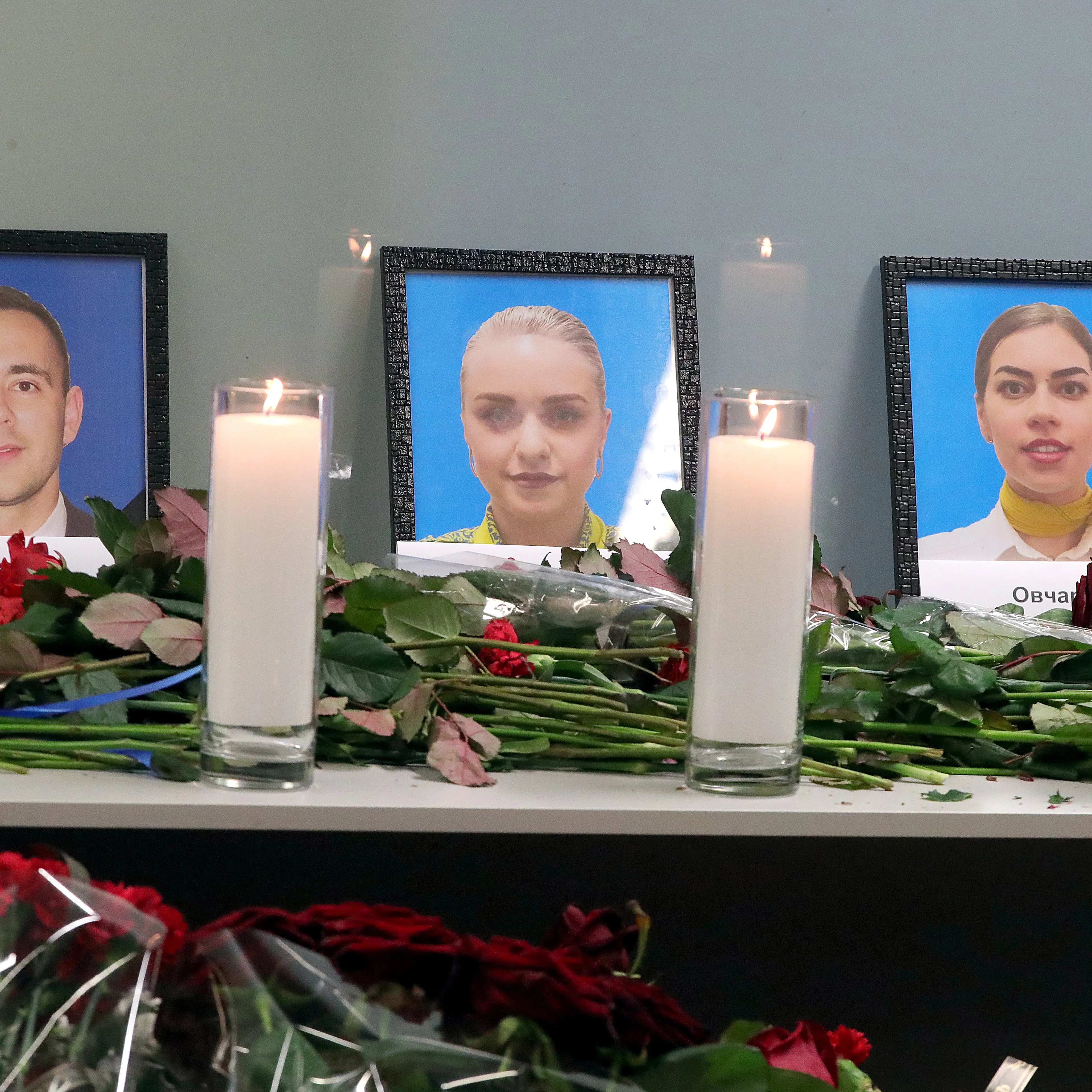 Mourners pay tribute to victims of UIA plane crash in Iran at Boryspil International Airport