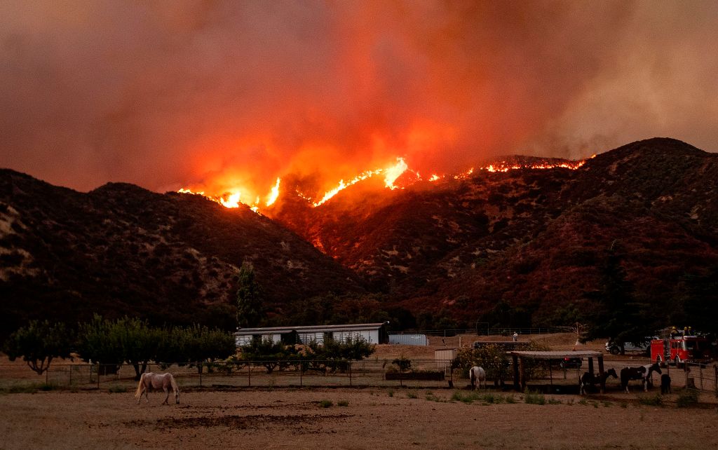 US-WILDFIRES-CALIFORNIA