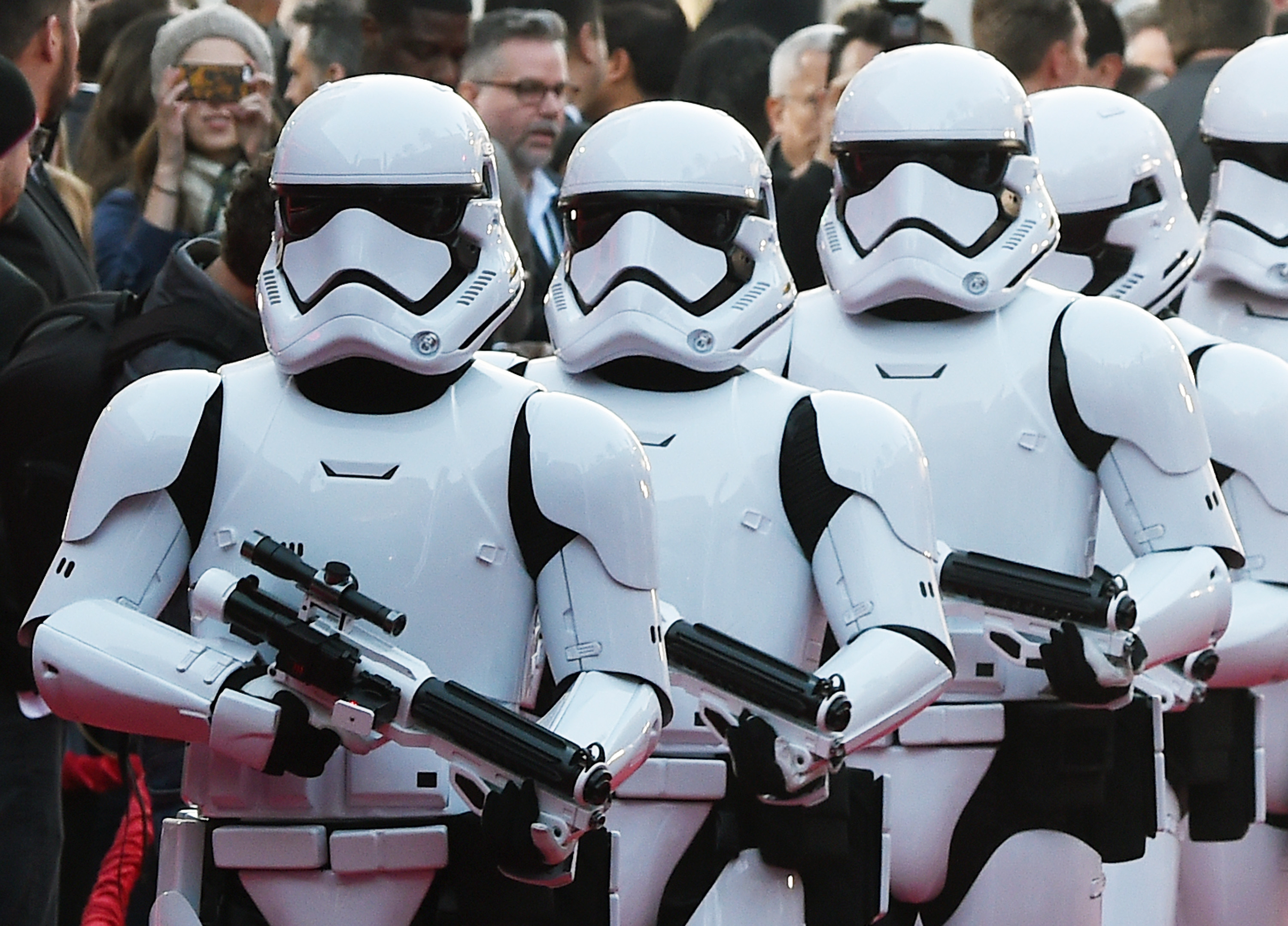 Premiere Of Walt Disney Pictures And Lucasfilm's "Star Wars: The Force Awakens" - Arrivals