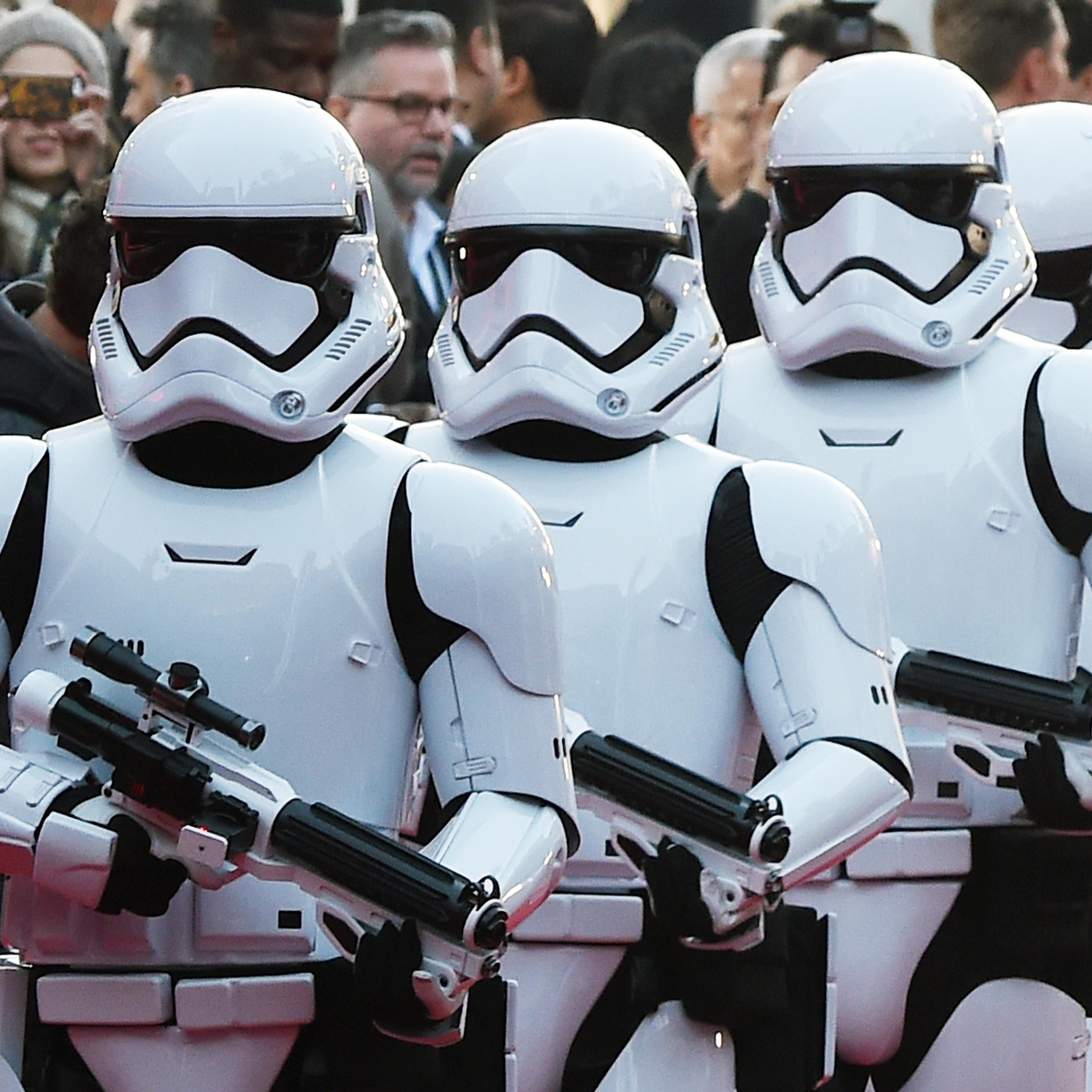 Premiere Of Walt Disney Pictures And Lucasfilm's "Star Wars: The Force Awakens" - Arrivals