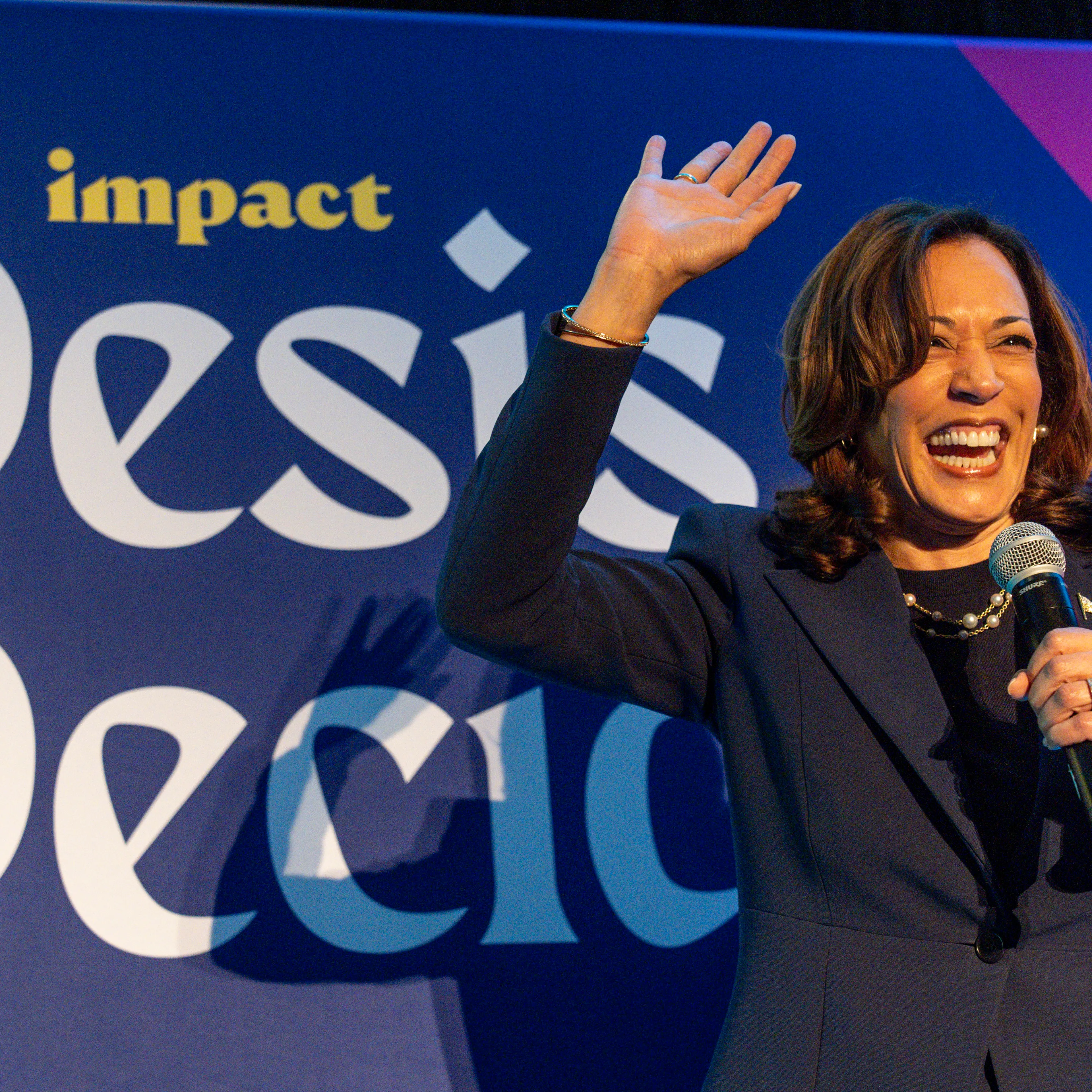 Kamala-Harris-South-Asian-Women