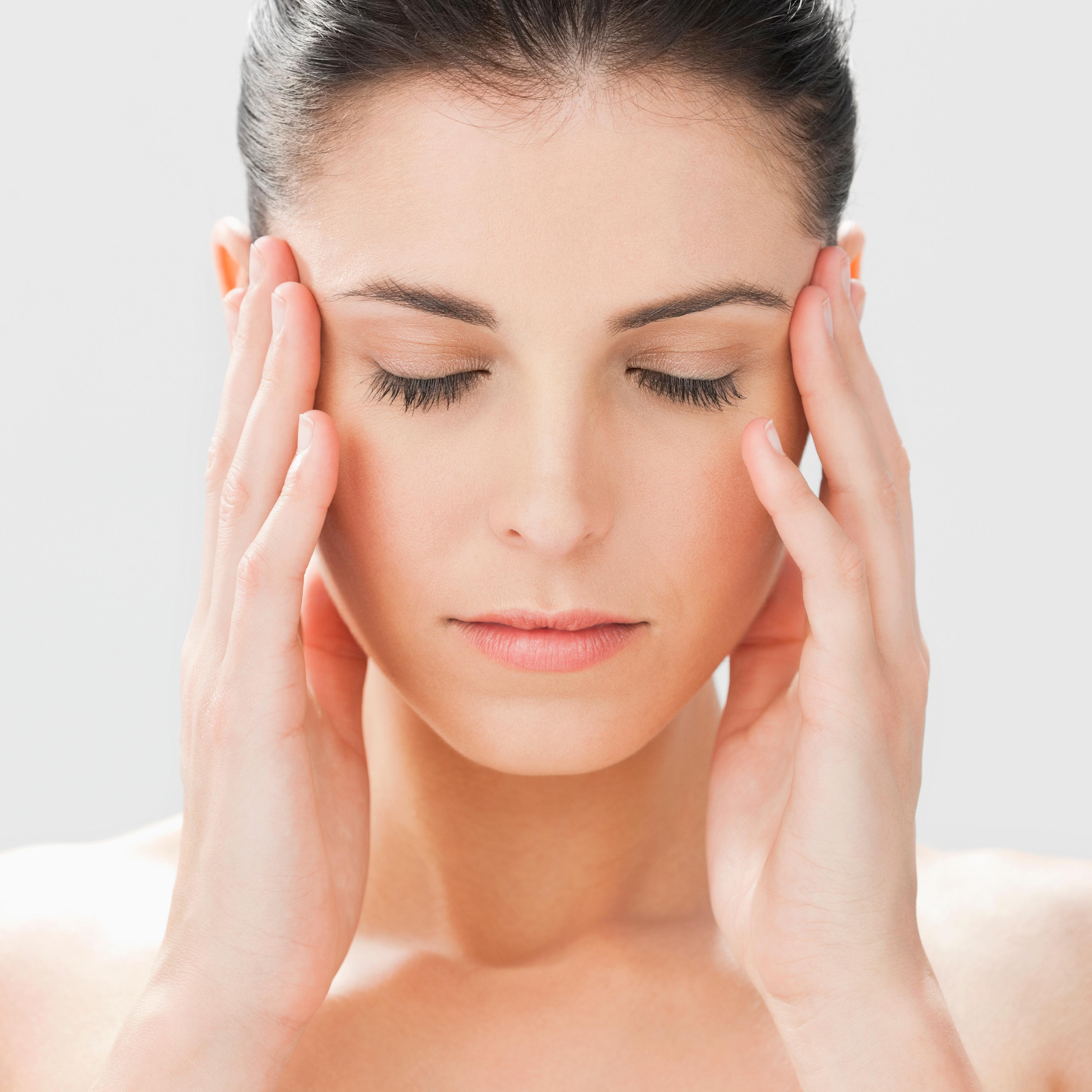 5 Weird Migraine Treatments That Could Give You Relief