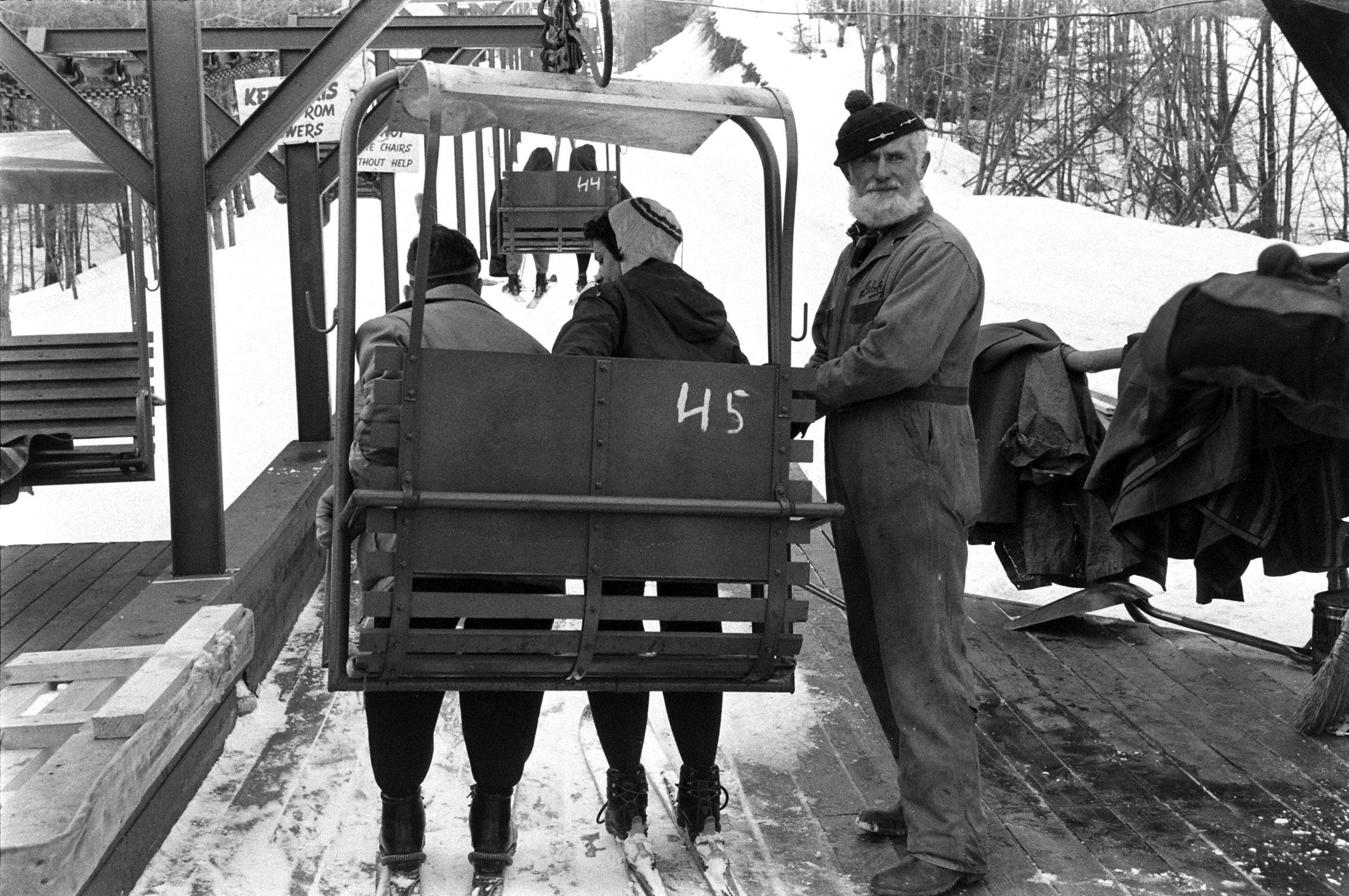 Skiers at Mount Snow in Vermont, 1957.