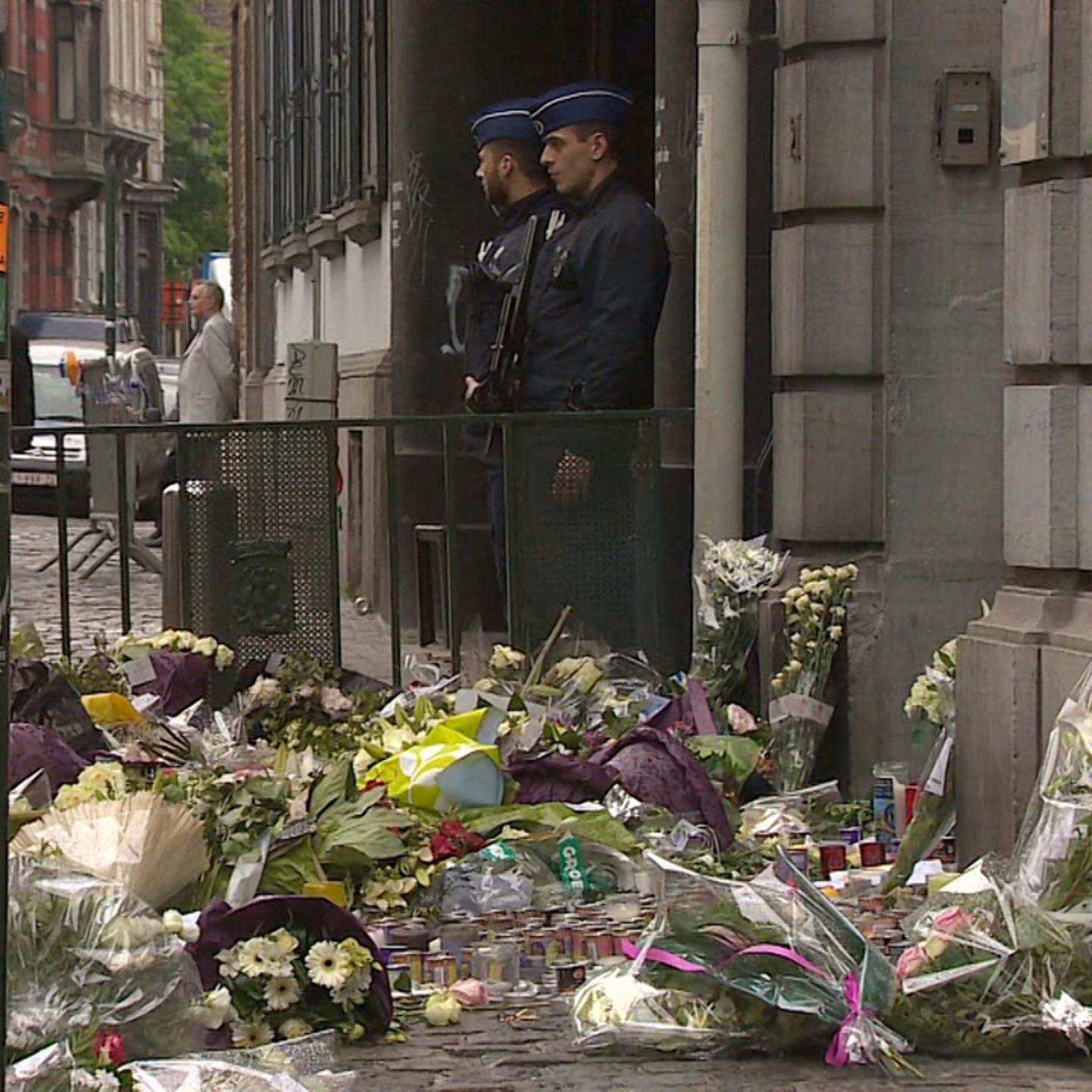 The killer of 4 inside the Brussels Jewish Museum remains at large.