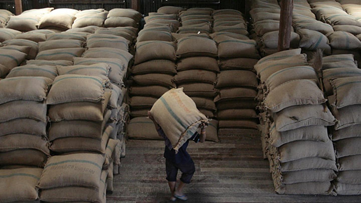 Sukree Sukplang / Reuters
