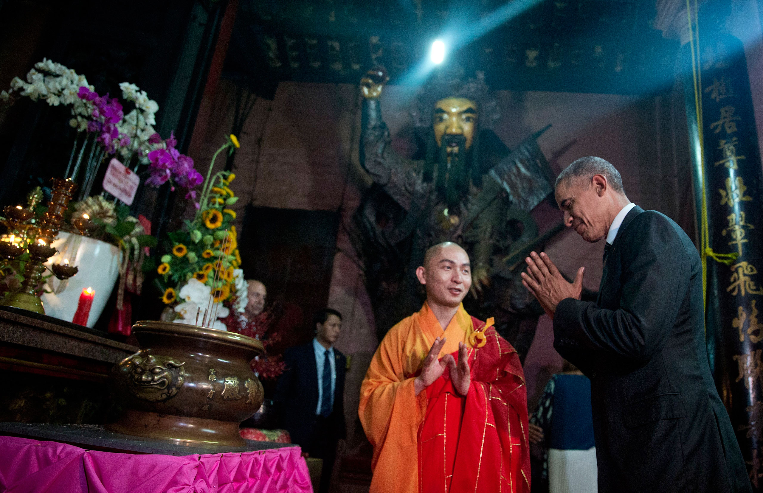 Obama visits the Jade Emperor Pagoda in Ho Chi Minh City on May 24, during a weeklong trip to Asia