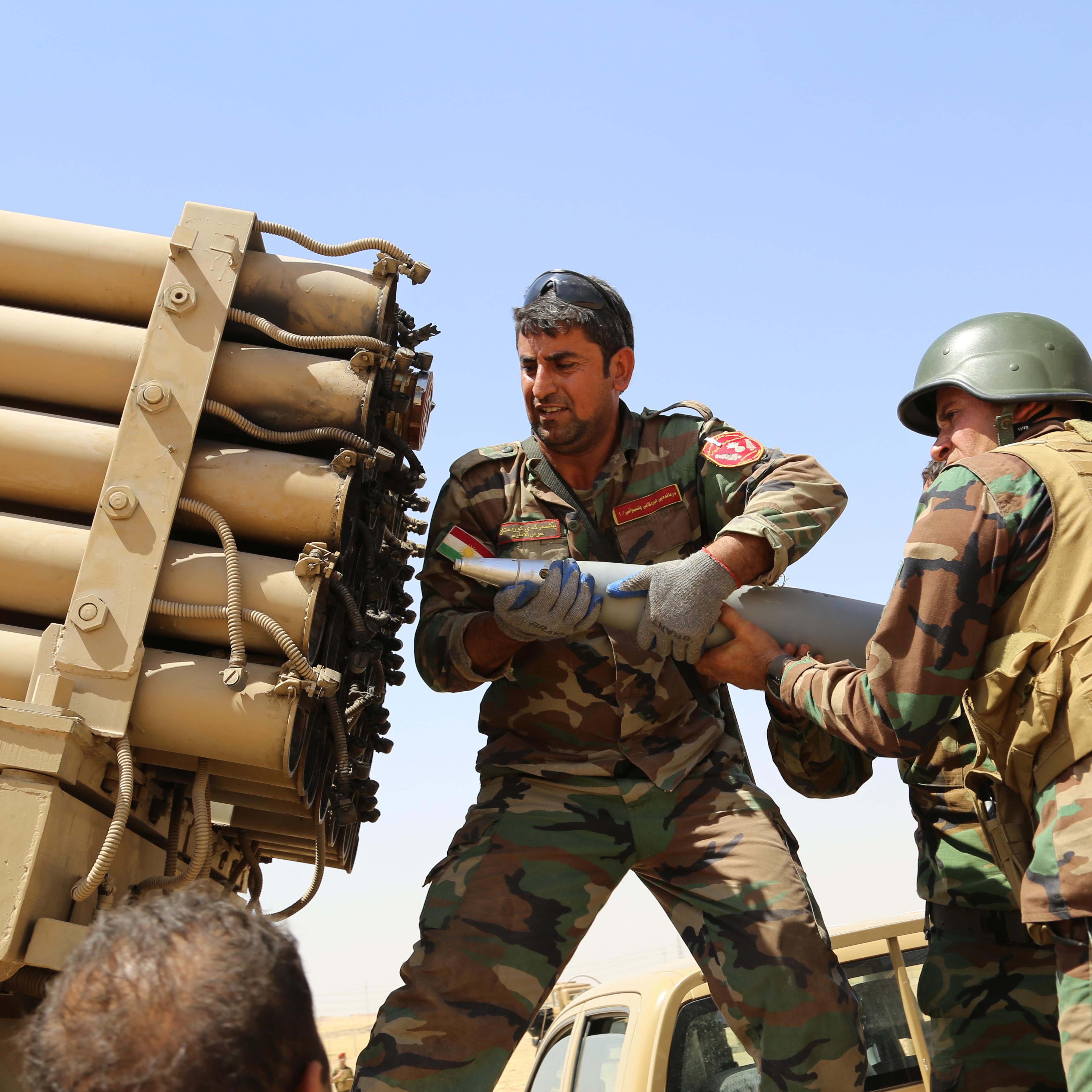 Clashes between Kurdish pershmergas and ISIL