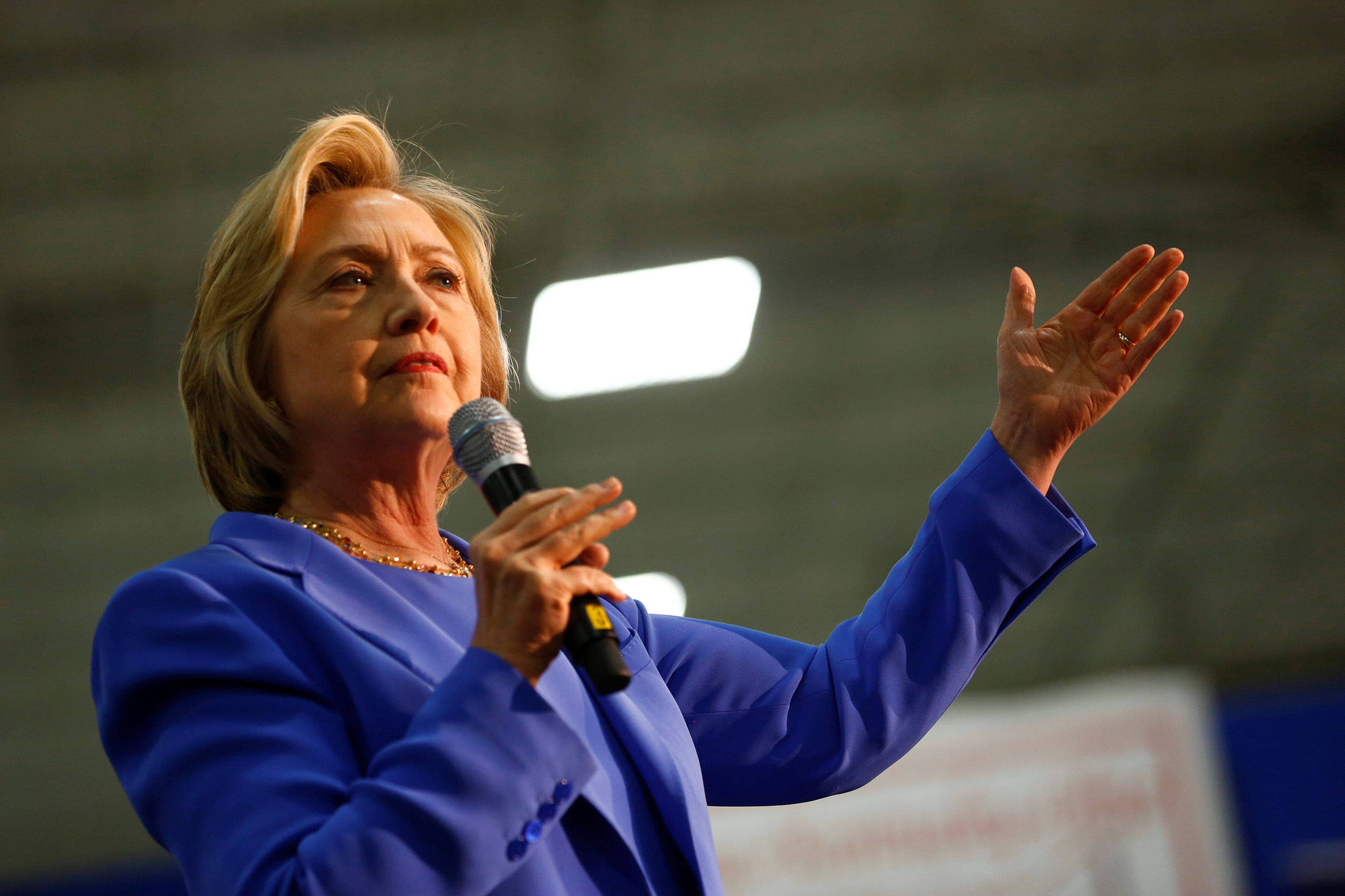 Hillary Clinton speaks at the Union of Carpenters and Millwrights Training Center in Louisville, Kentucky, May 15, 2016.
