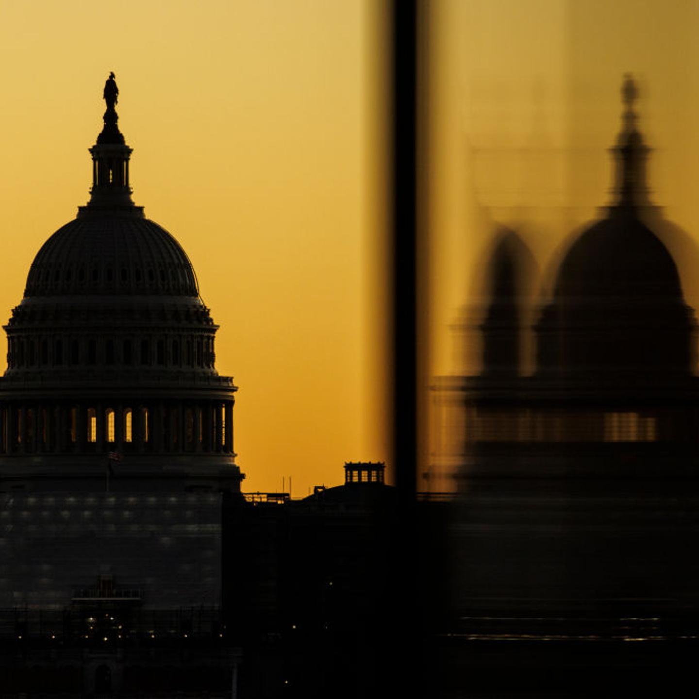 The Sun Rises Over Washington The Day After The Midterm Elections