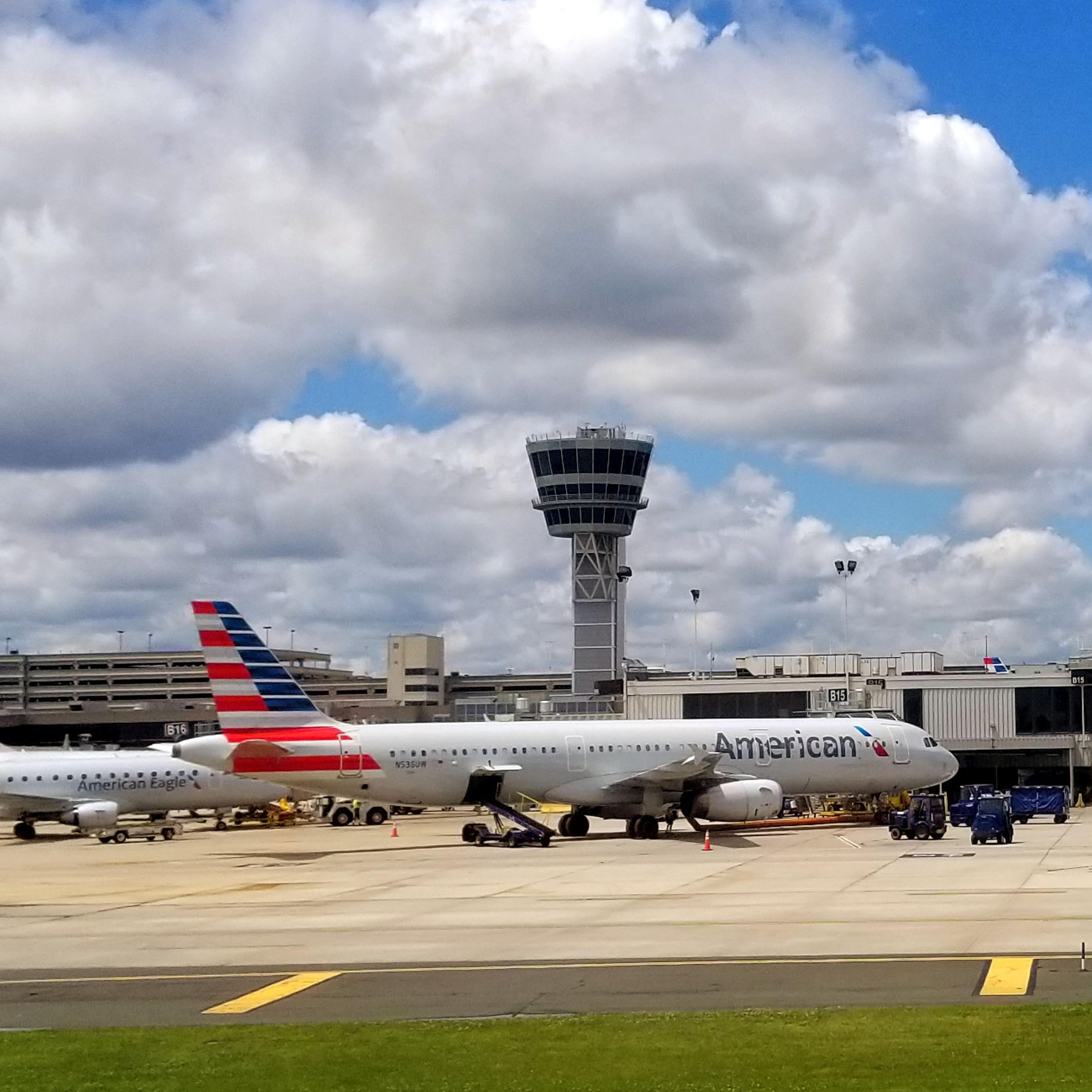US-TRANSPORTATION-AMERICAN AIRLINES