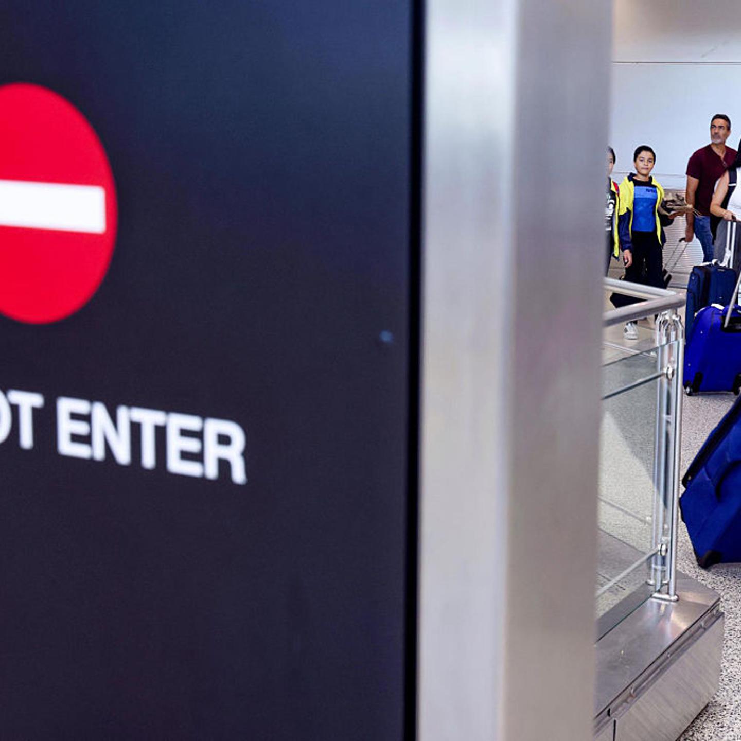 US-NEWS-TRUMP-TRAVEL-BAN-VENEZUELANS-MI
