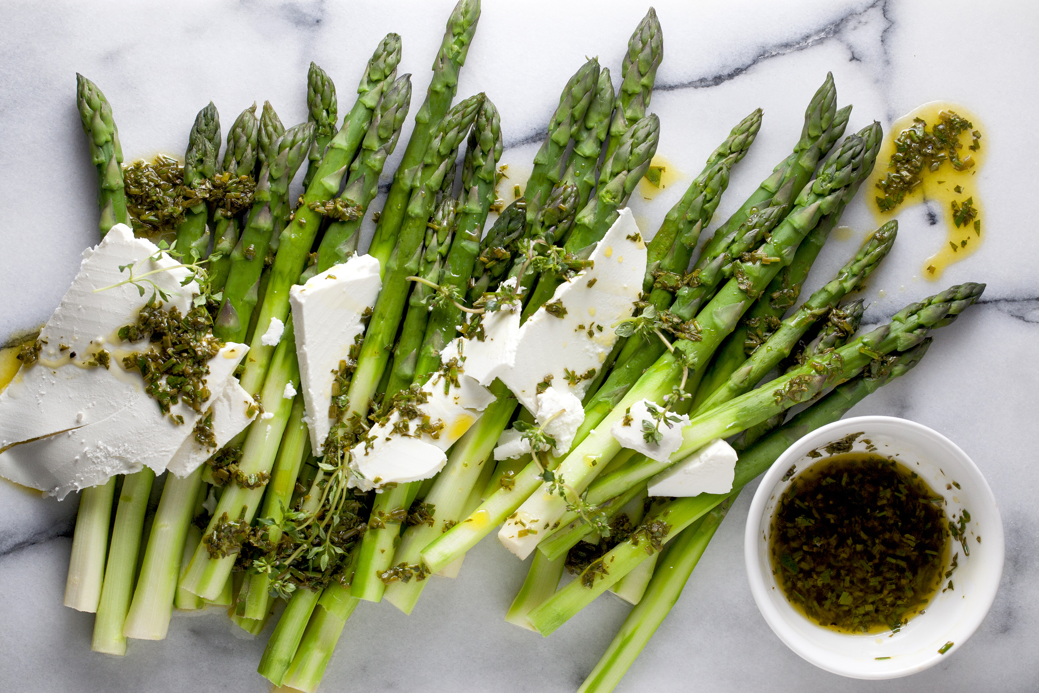 Asparagus salad