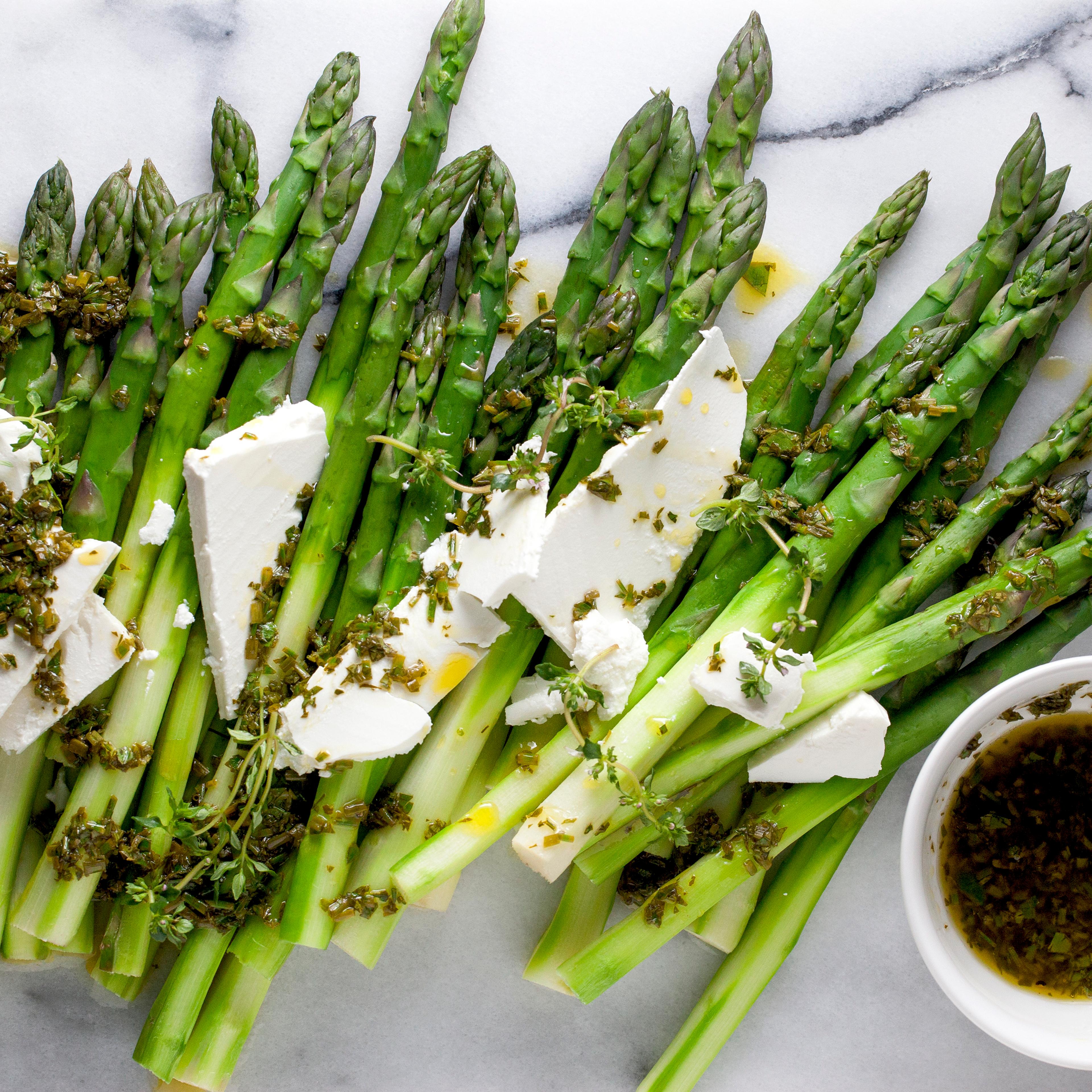 Asparagus salad