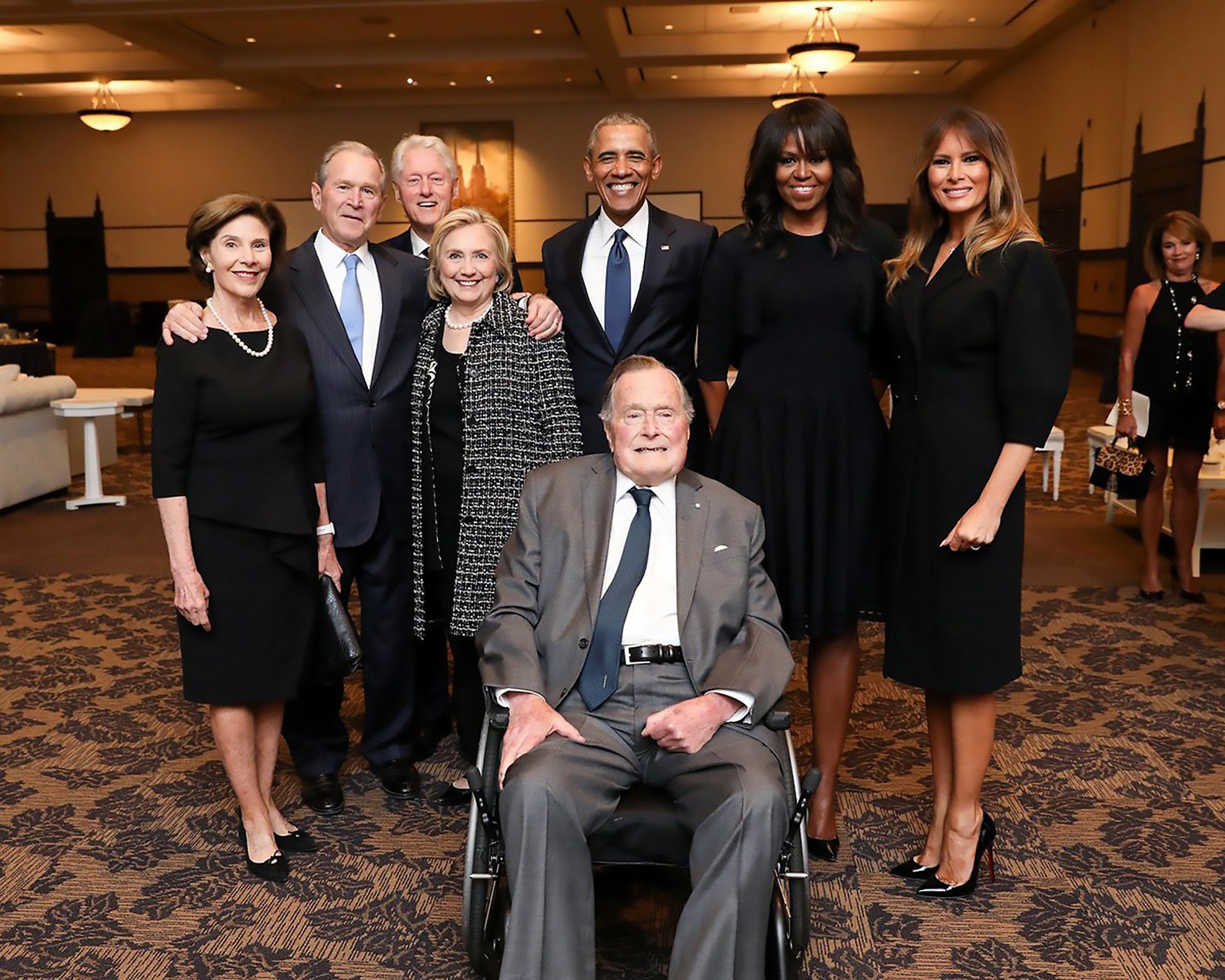 barbara-bush-funeral-barack-obama-michelle-obama-melania-trump