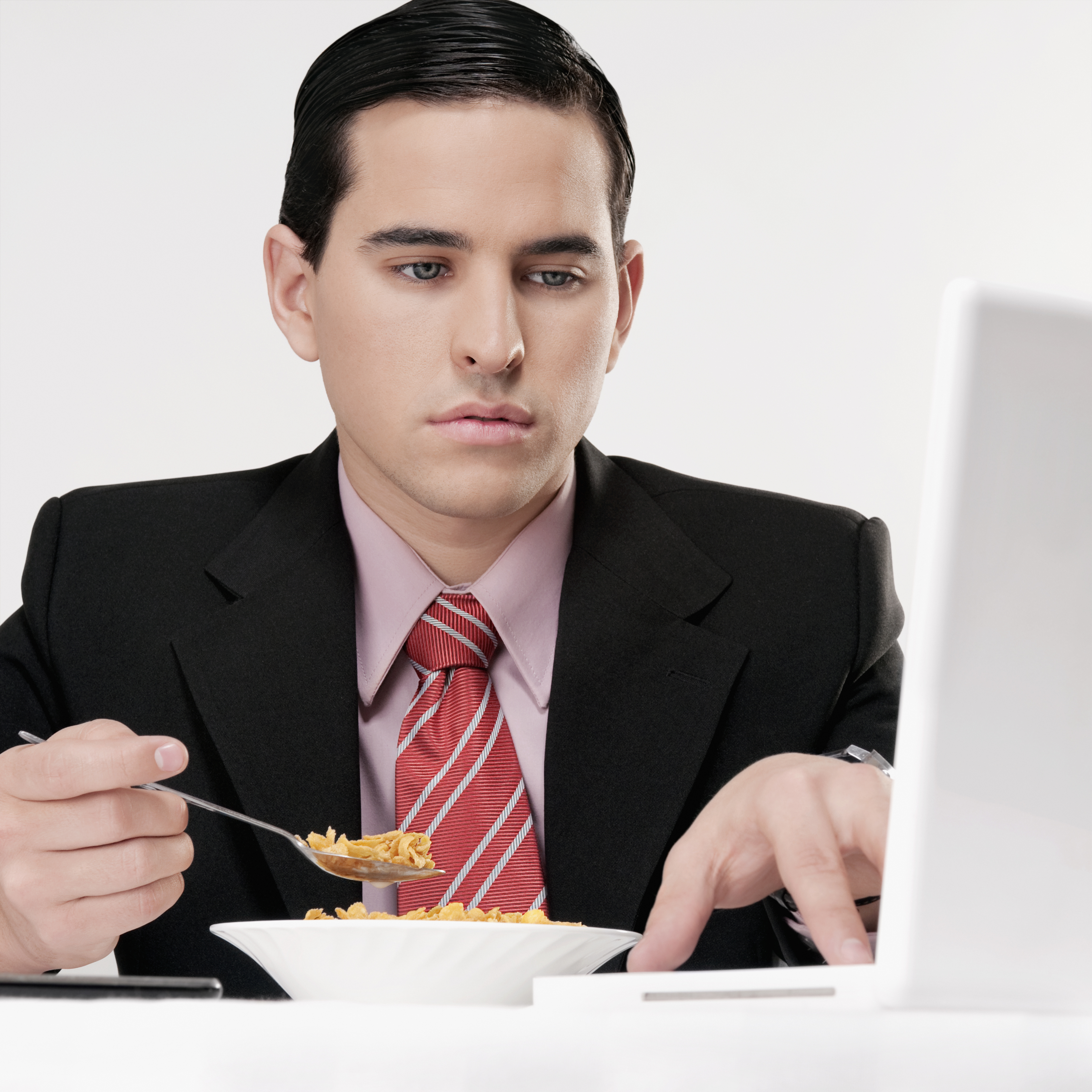 bussiness-man-eating-alone