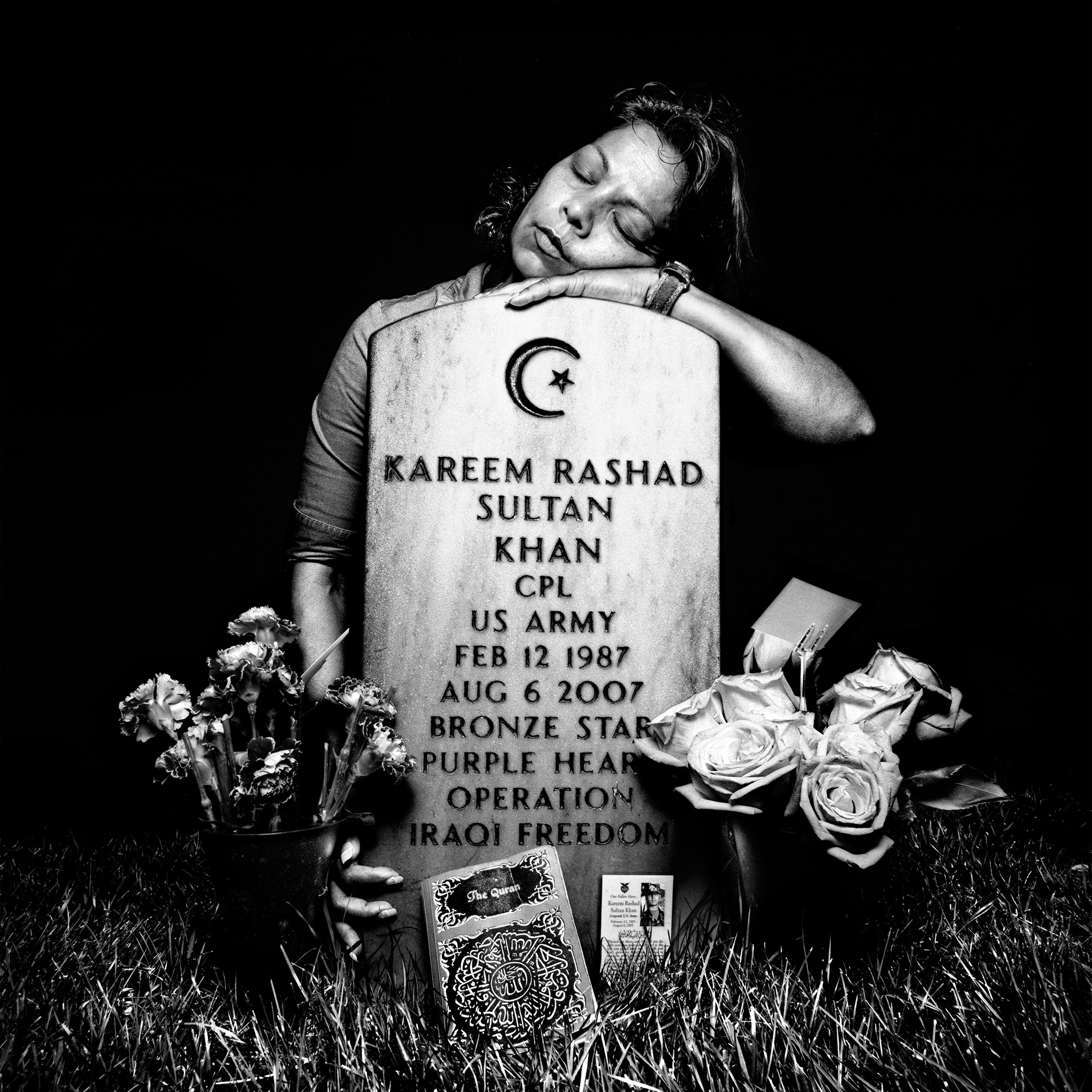Elsheba Khan at the grave of her son, Spc. Kareem Rashad Sultan Khan, in Section 60 of Arlington National Cemetery, 2008. Spurred by the September 11 attacks on the World Trade Center, Khan, a Muslim, enlisted immediately after graduating high school in 2005 and was sent to Iraq in July 2006. He was killed a year later.