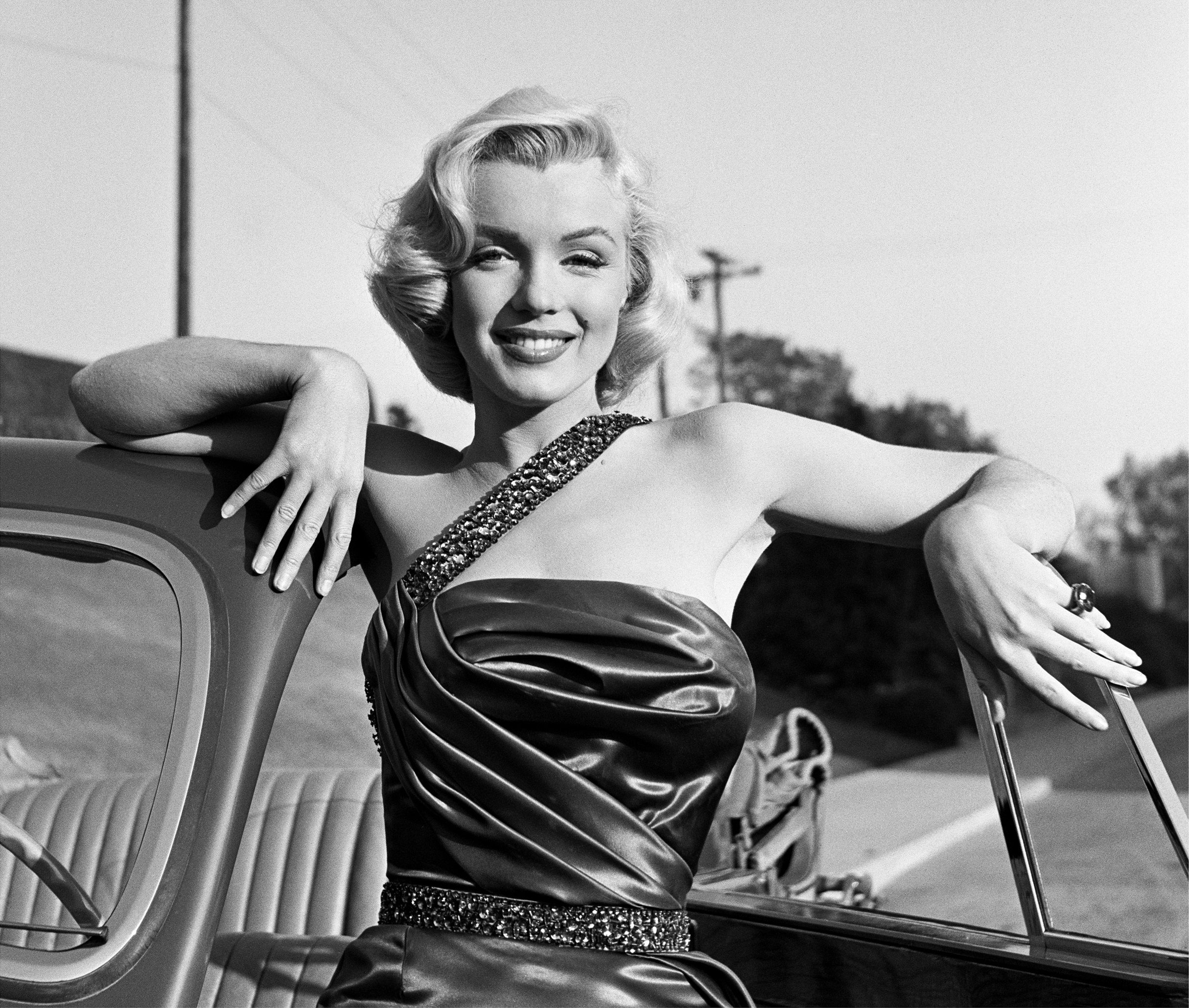 marilyn monroe birthday dress auction Marilyn Monroe 'birthday dress' fetches $4.8 million at auction