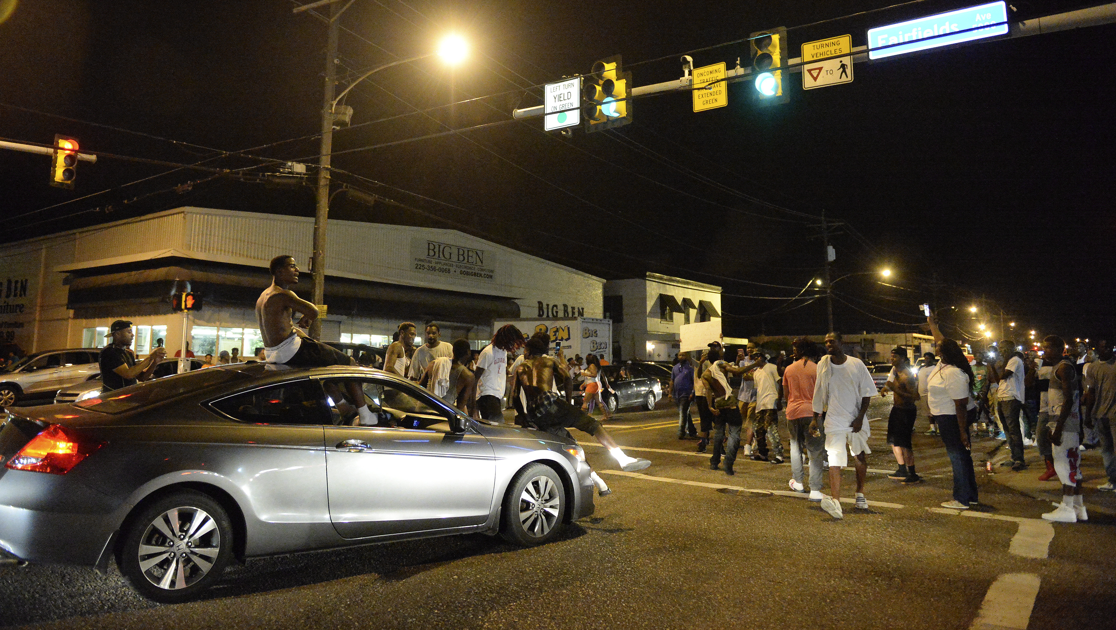 APTOPIX Police Shooting-Louisiana