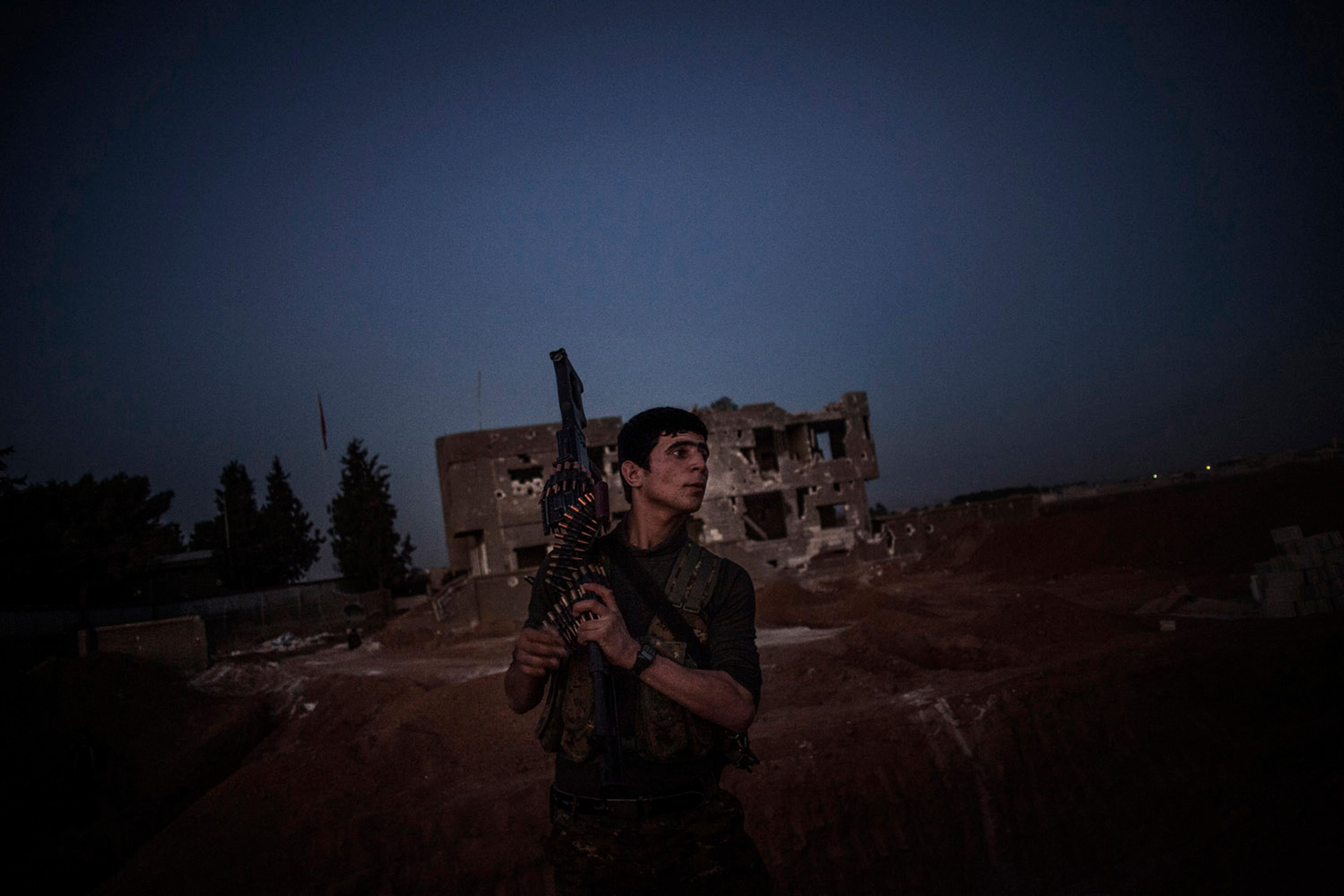 Rojava Ypg Rojava, Syria: Fabio Bucciarelli in the Land of the Kurds