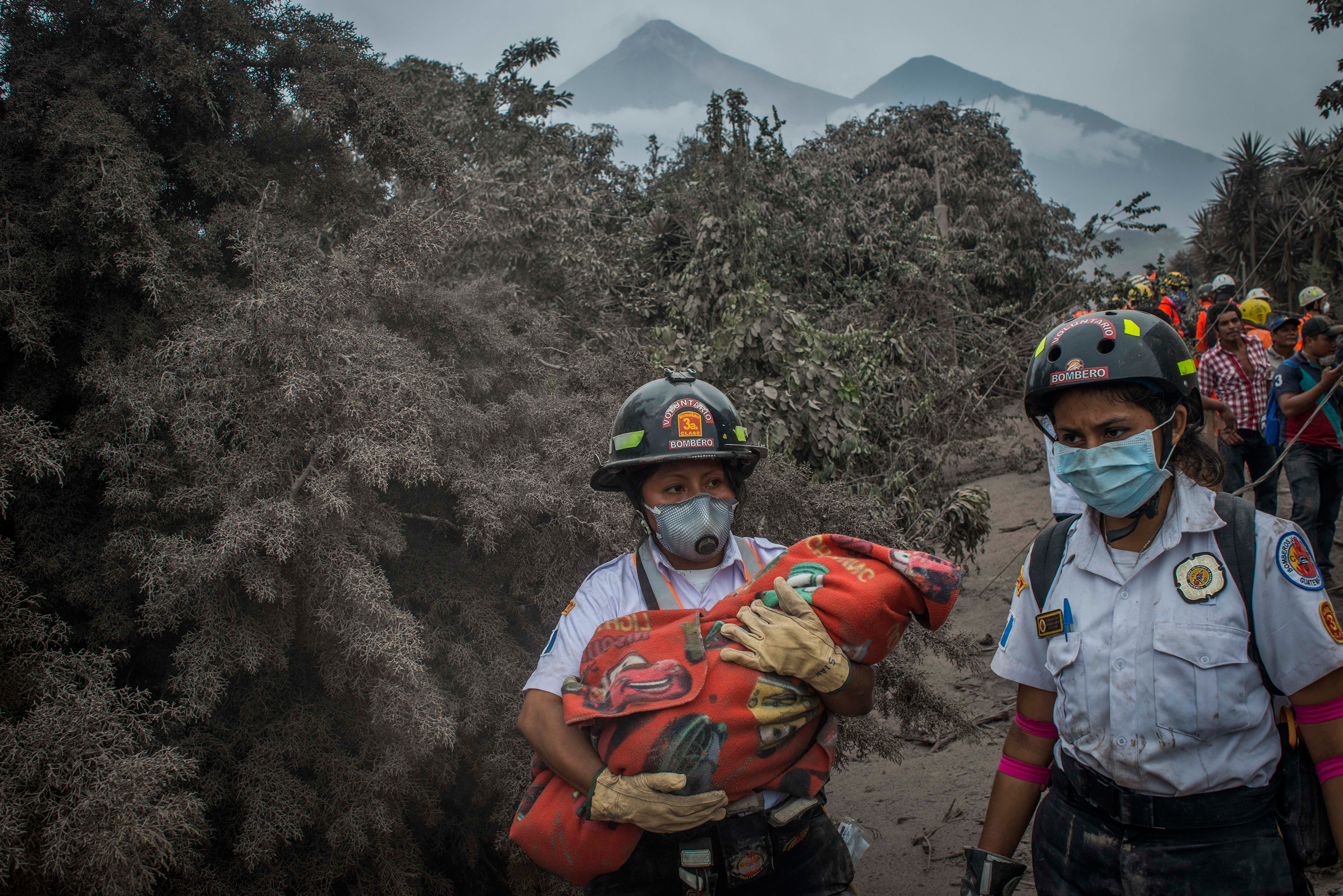 daniele-volpe-guatemala-volcano-eruption