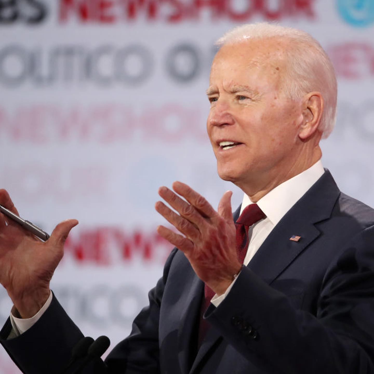 sanders biden stuttering