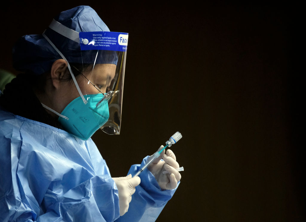 Beijing Starts Nasal Spray COVID-19 Vaccination