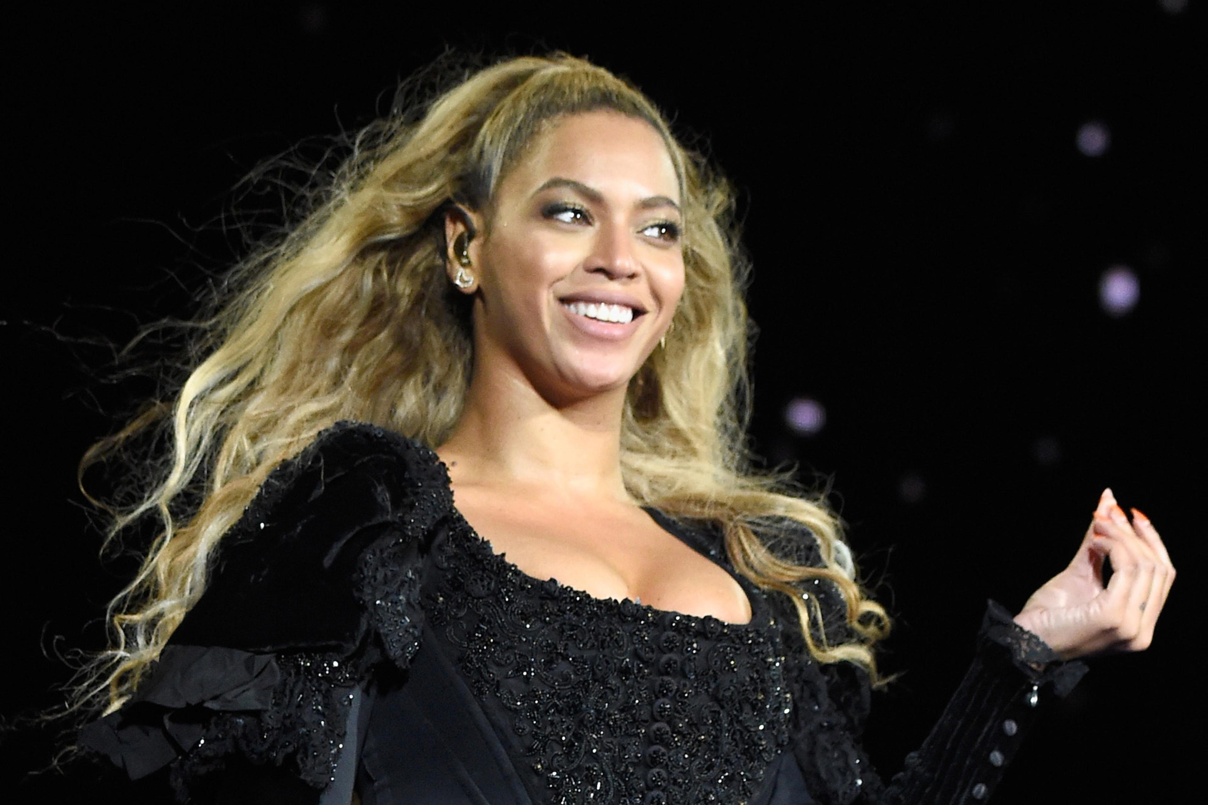 Beyonce "The Formation World Tour" - Santa Clara