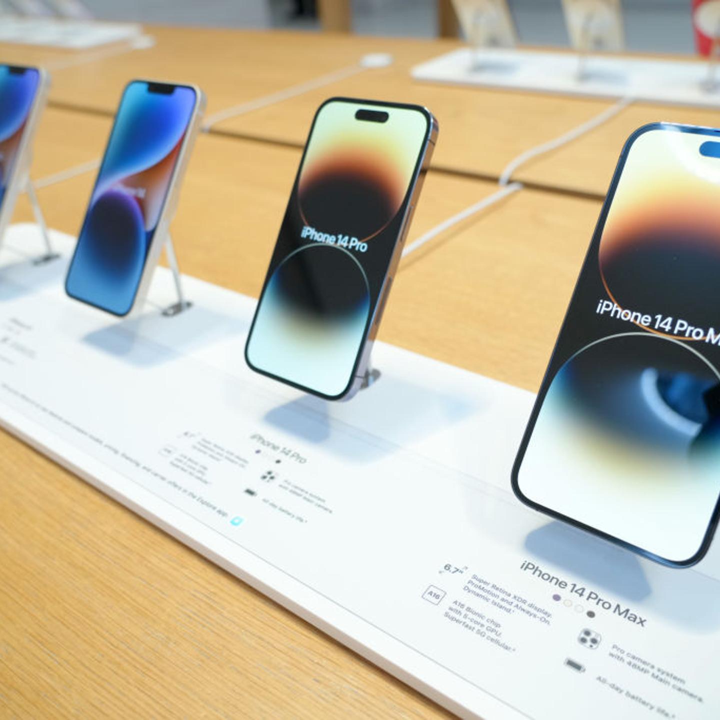 iPhone 14 and Apple Watch Series 8 Launch