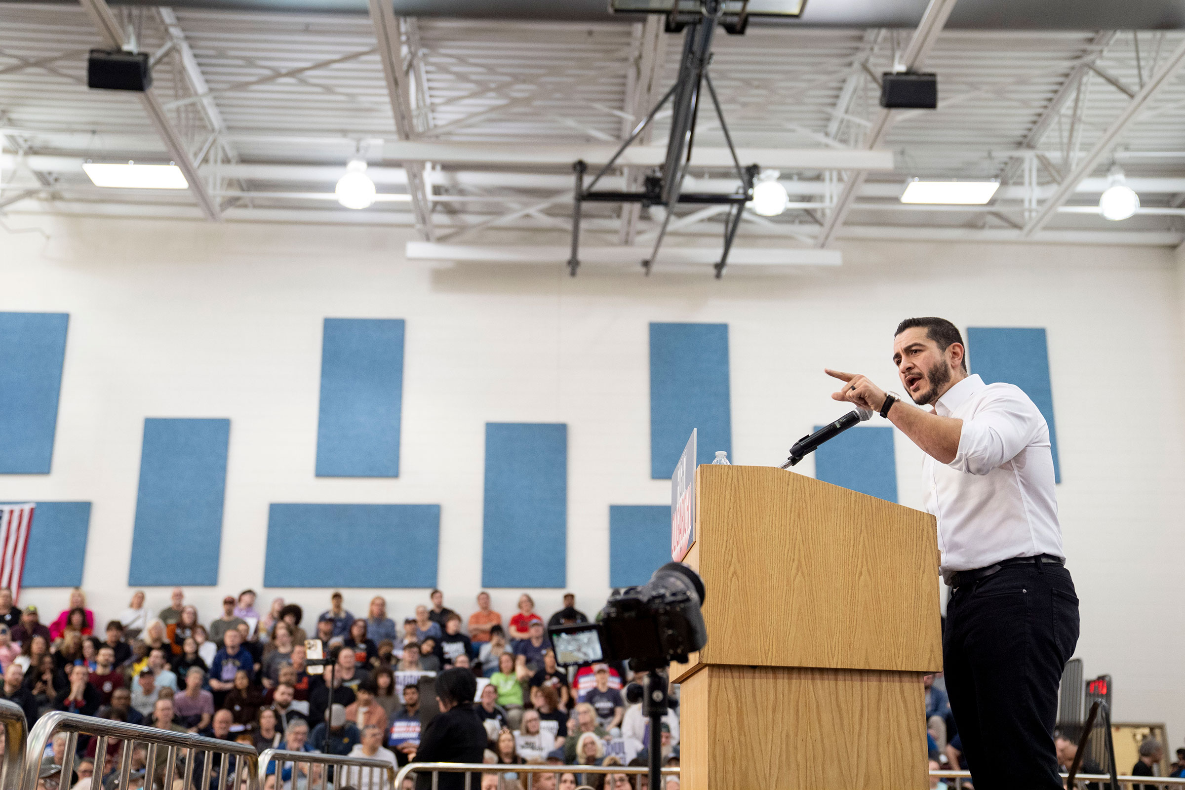 Democratic Senate Hopeful Abdul El-Sayed Is Running Against Both Parties