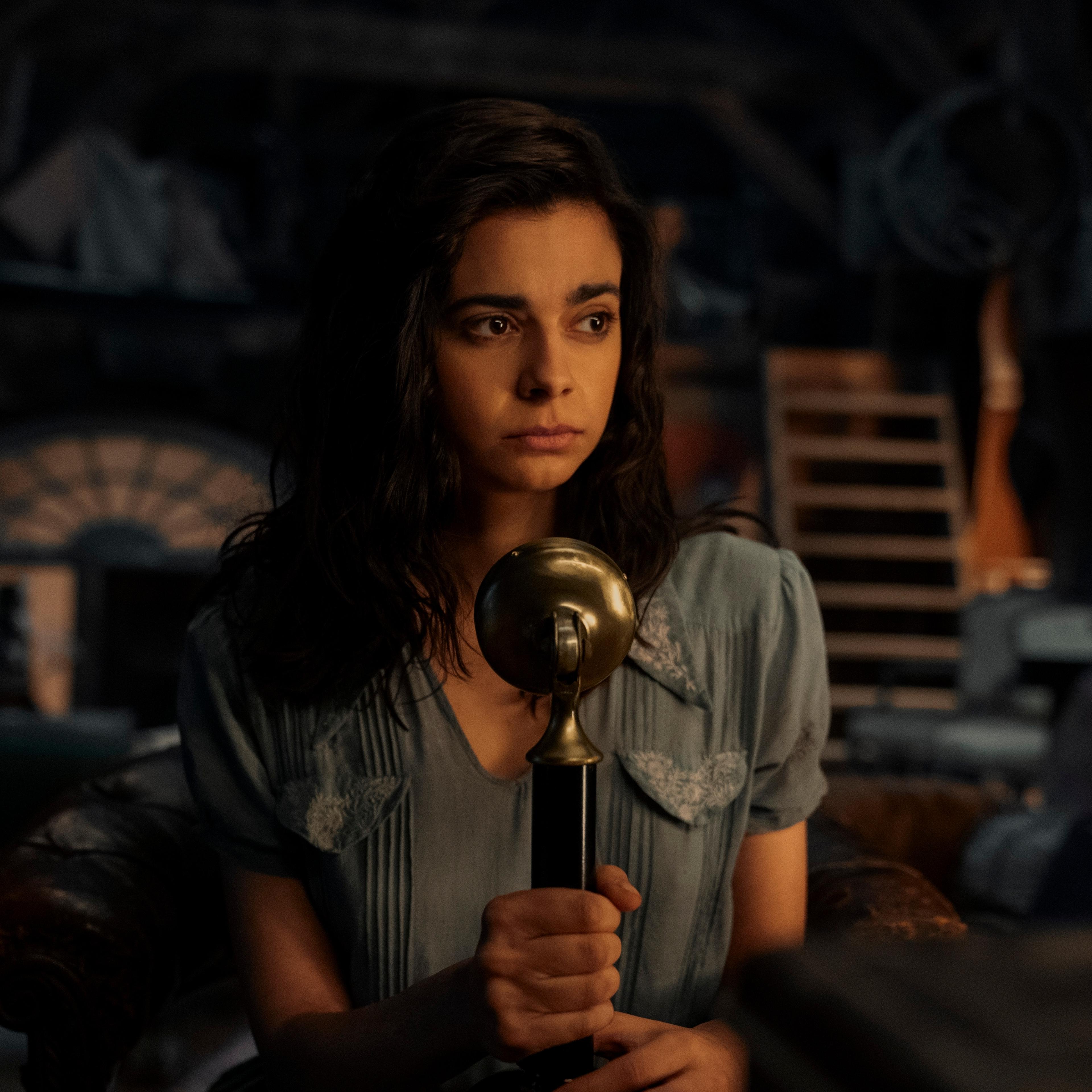 All the Light We Cannot See. Aria Mia Loberti as Marie-Laure in episode 101 of All the Light We Cannot See. Cr. Katalin Vermes/Netflix © 2023