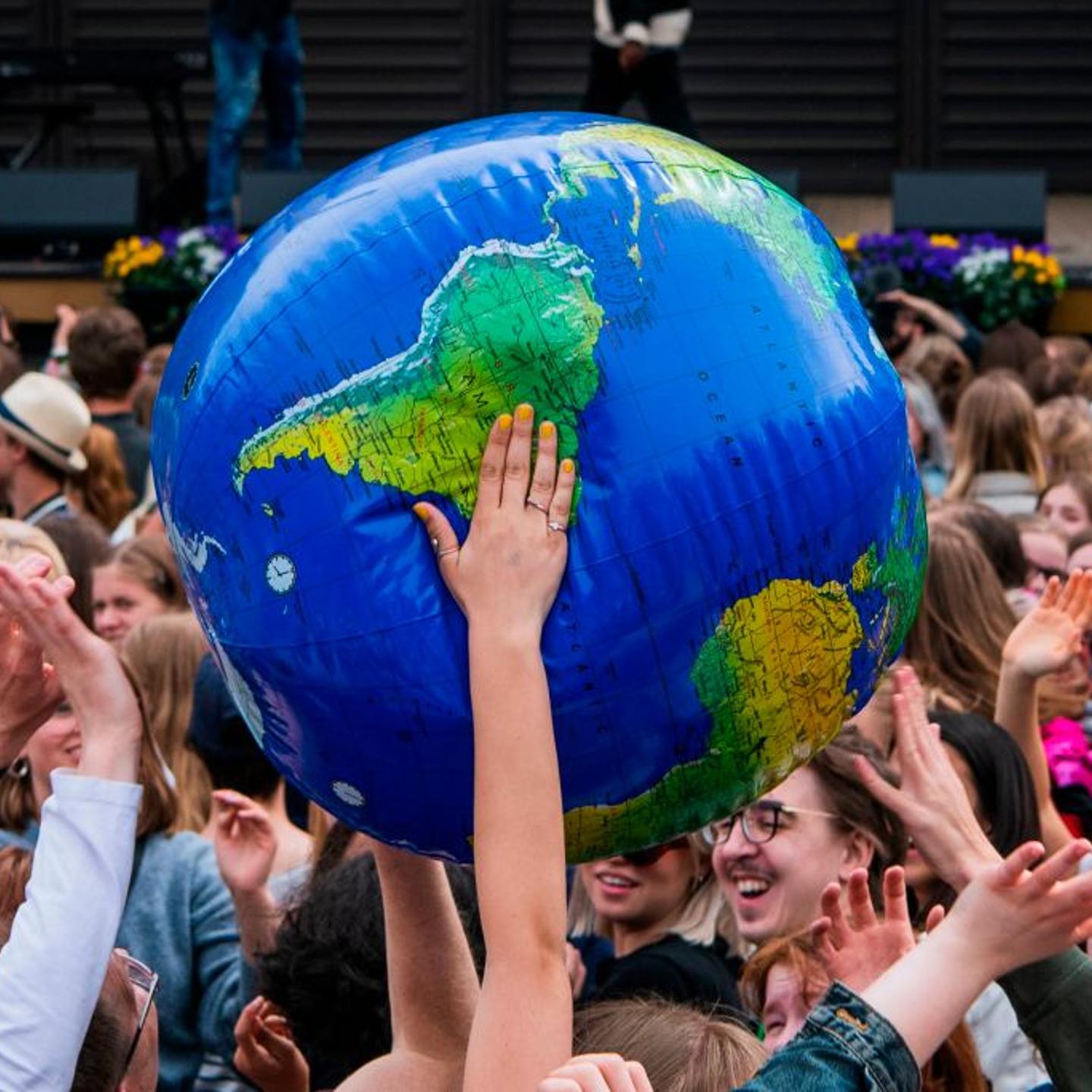 TOPSHOT-SWEDEN-EU-VOTE-CLIMATE-DEMONSTRATION