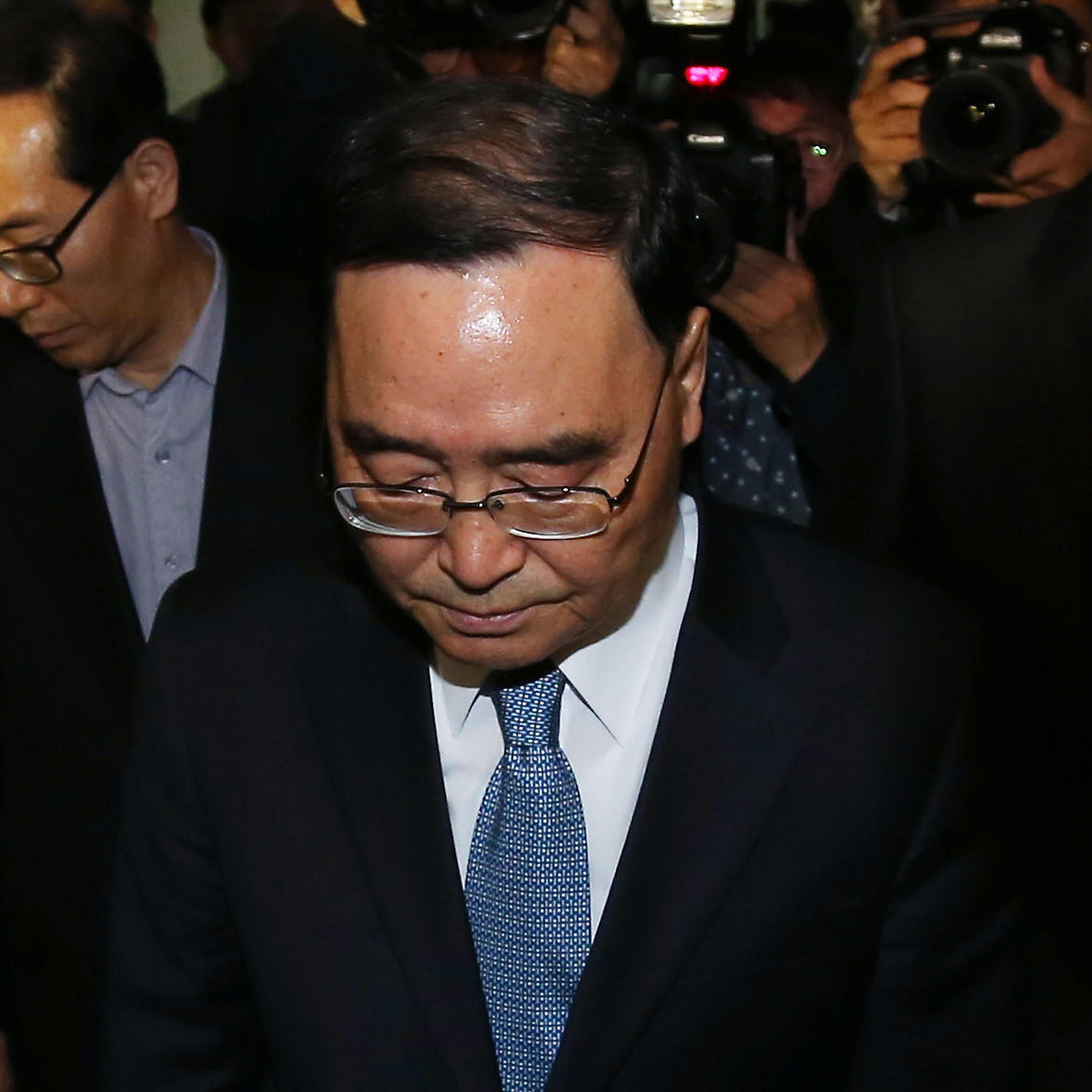South Korean Prime Minister Chung Hong-won Announces His Will to Resign