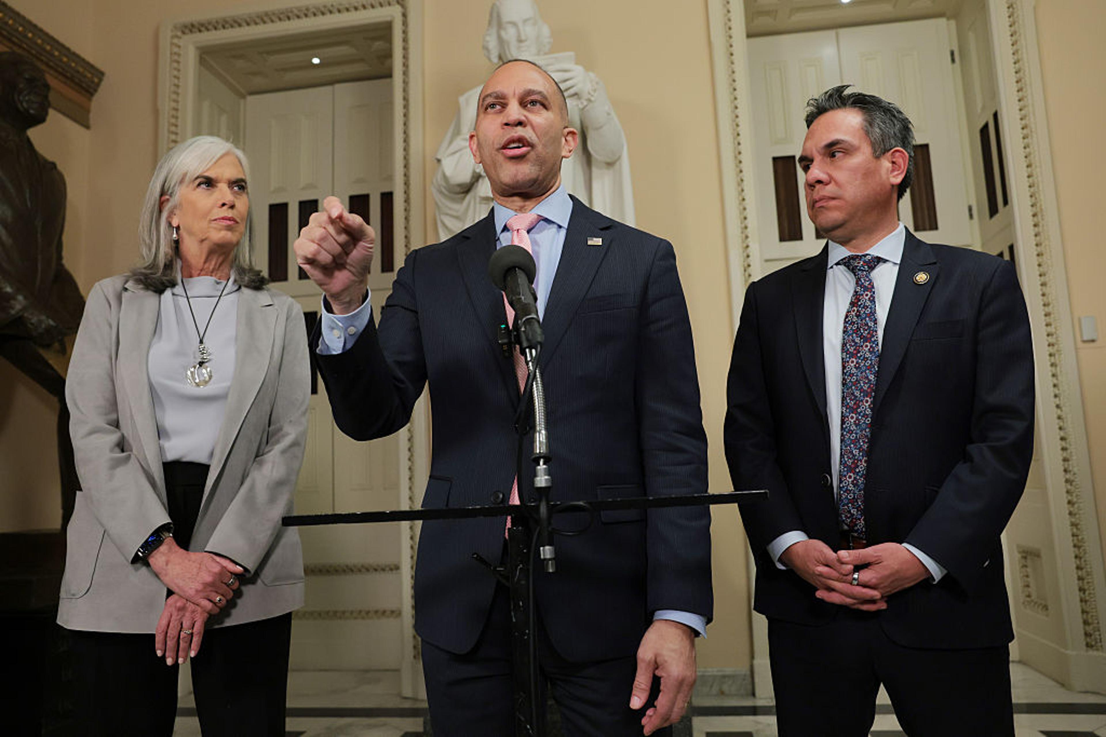 House Lawmakers Vote On Extending Obamacare Subsidies And Overriding Trump Vetoes