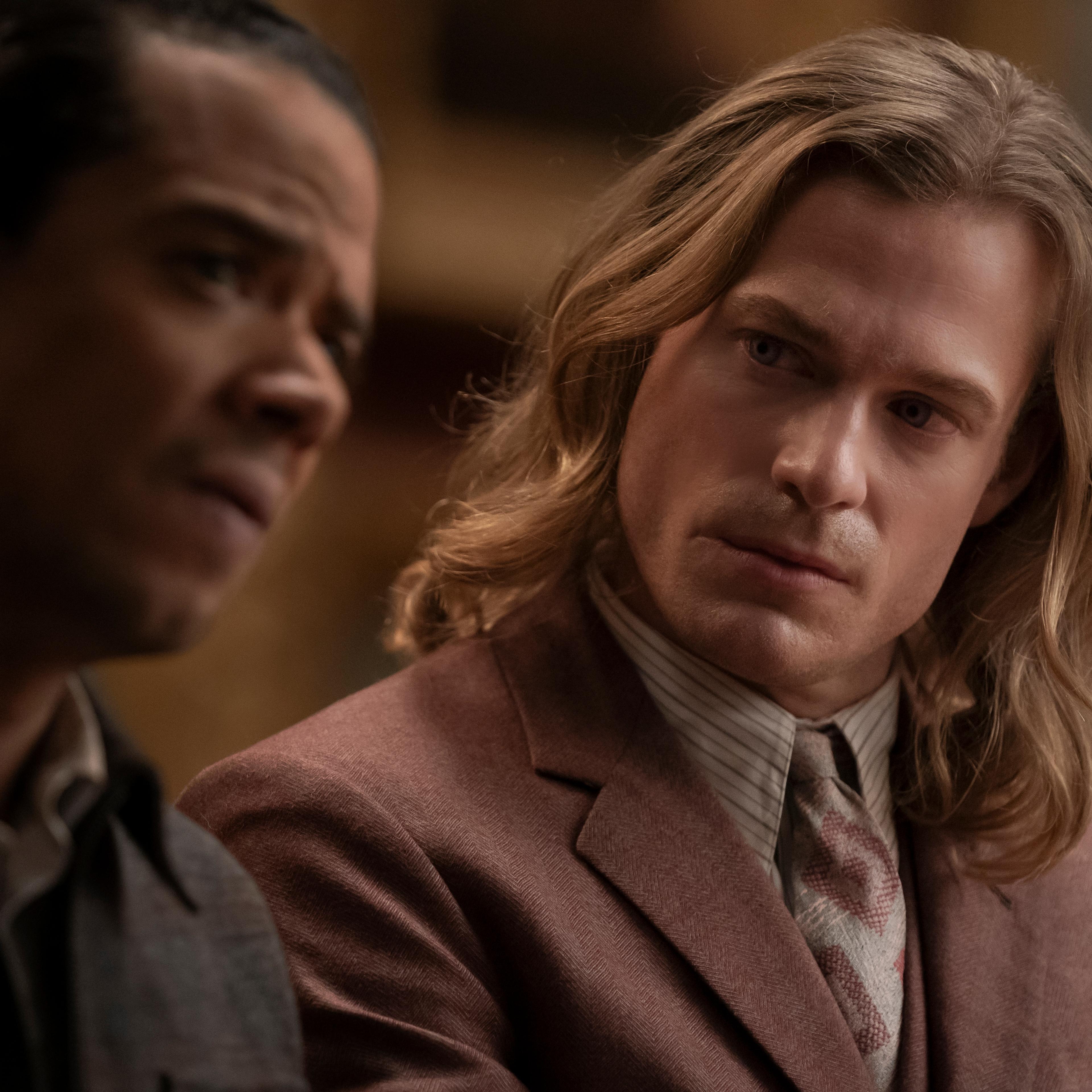 Jacob Anderson as Louis De Point Du Lac and Sam Reid as Lestat De Lioncourt - Interview with the Vampire _ Season 4, Episode 4 - Photo Credit: Larry Horricks/AMC