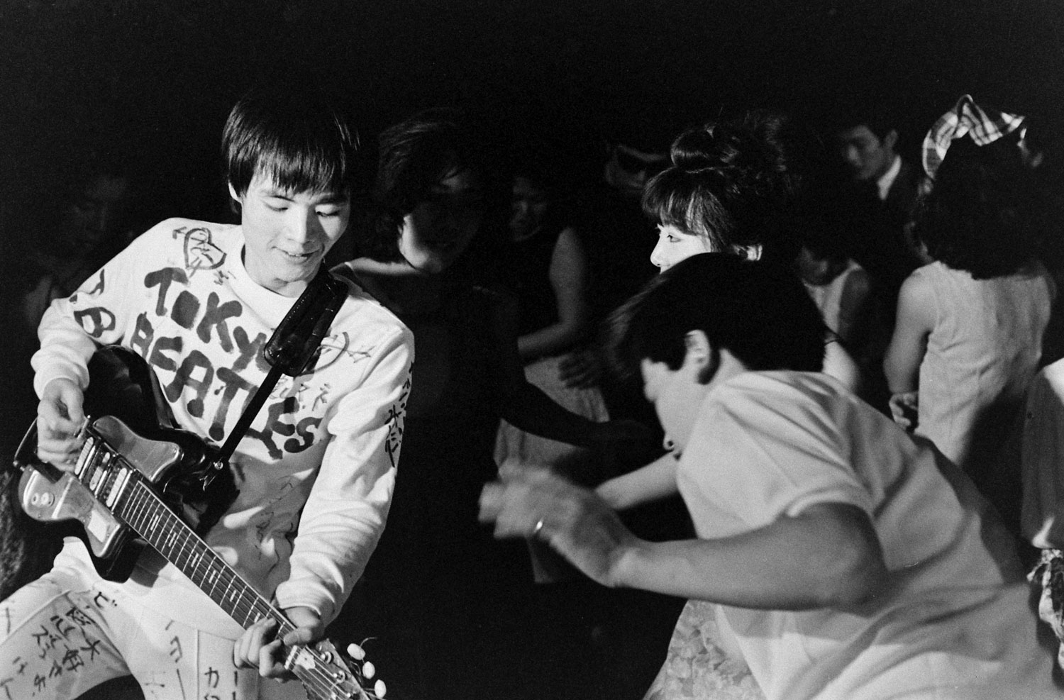 ミュージシャン THE BEATLES FUJIYA Tokyo Beatles: Photos of a Japanese Fab Four Cover Band in 1964